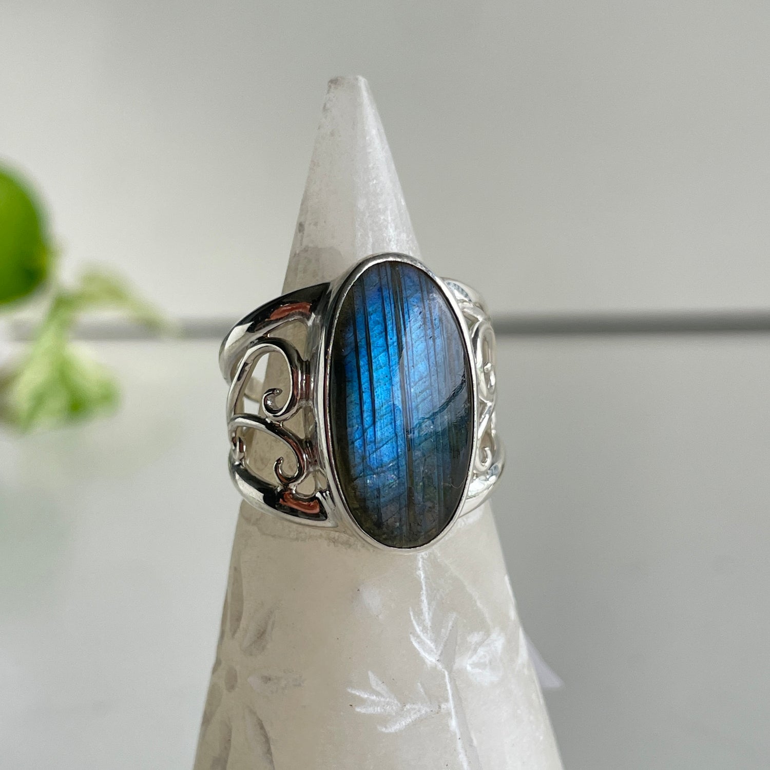 Labradorite Oval Ring Sz9.5