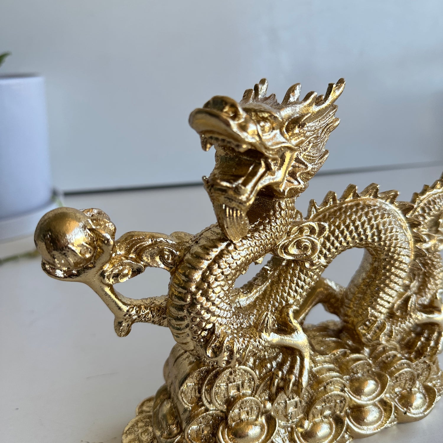 Gold Money Dragon 19cm BUDDRAGT