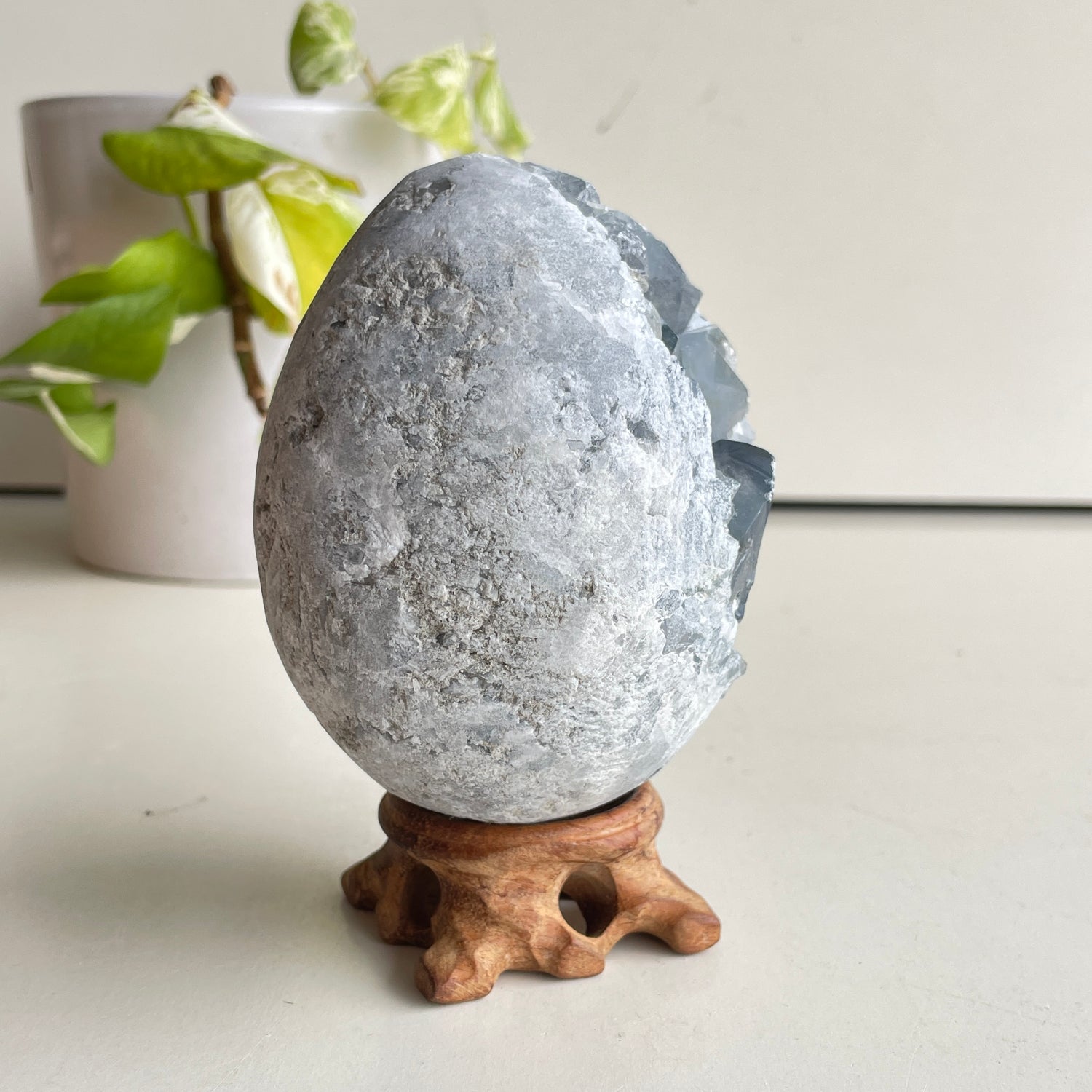 Celestite Geode Egg 1.070kg