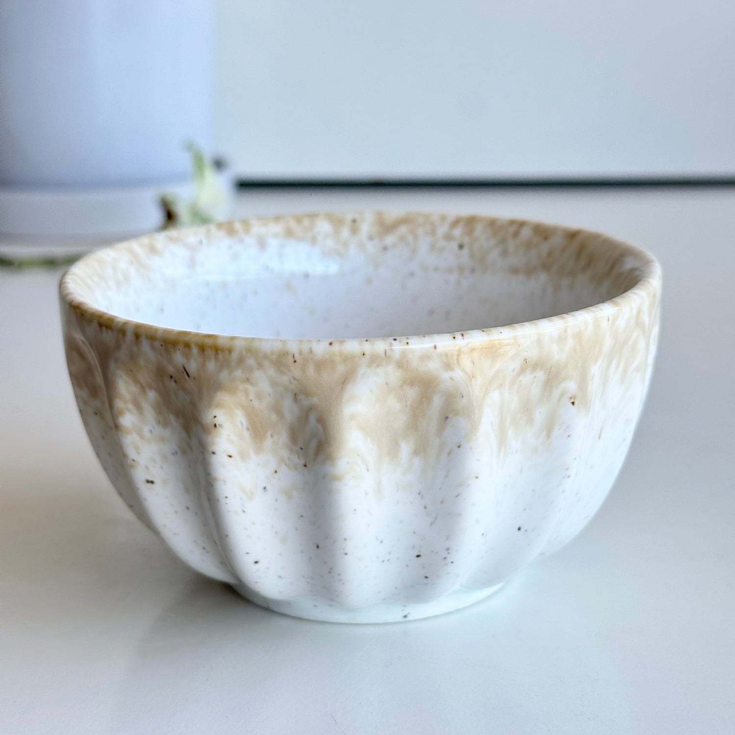 Studio Ceramic Bowl Cream KW2885