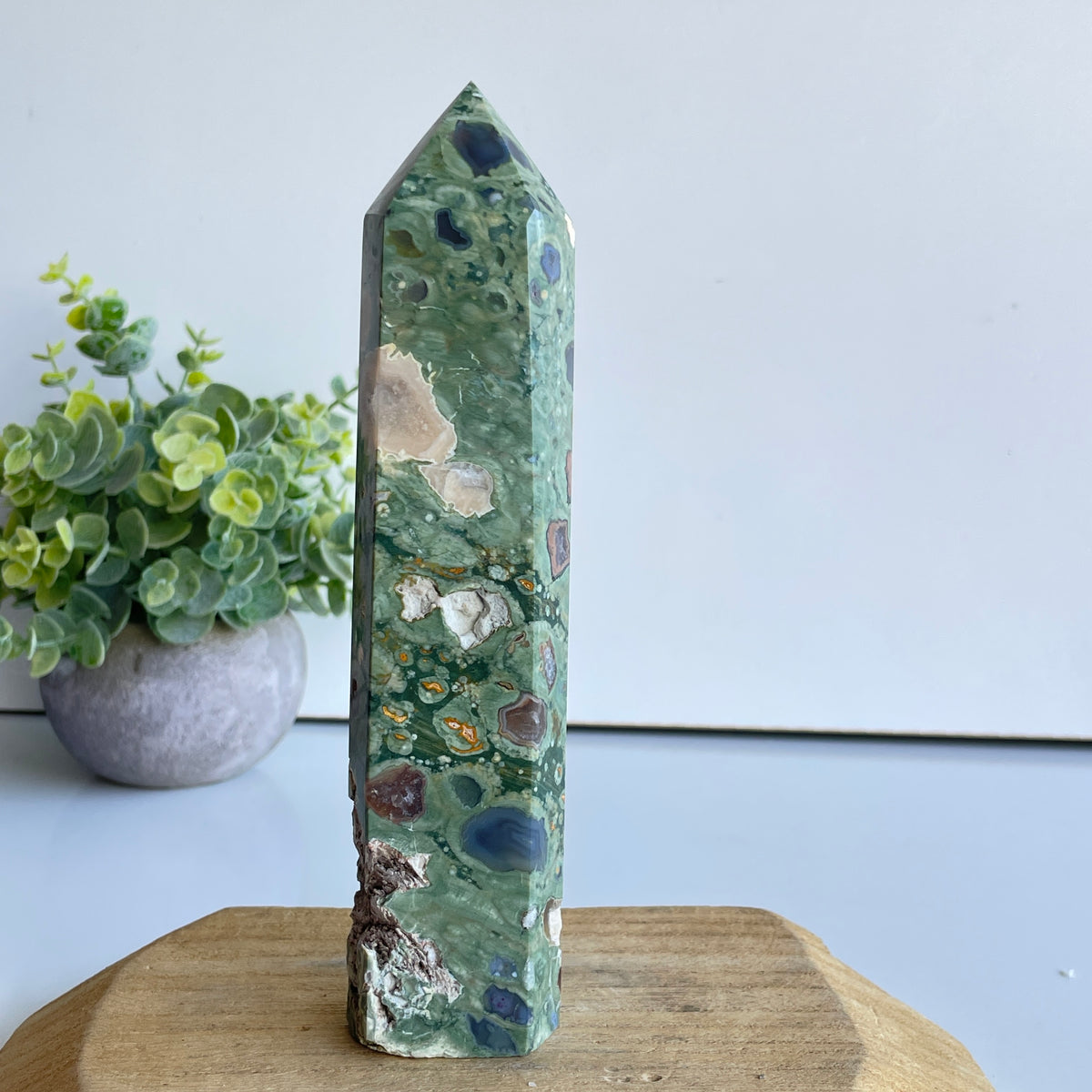Rhyolite Generator 18.5cm