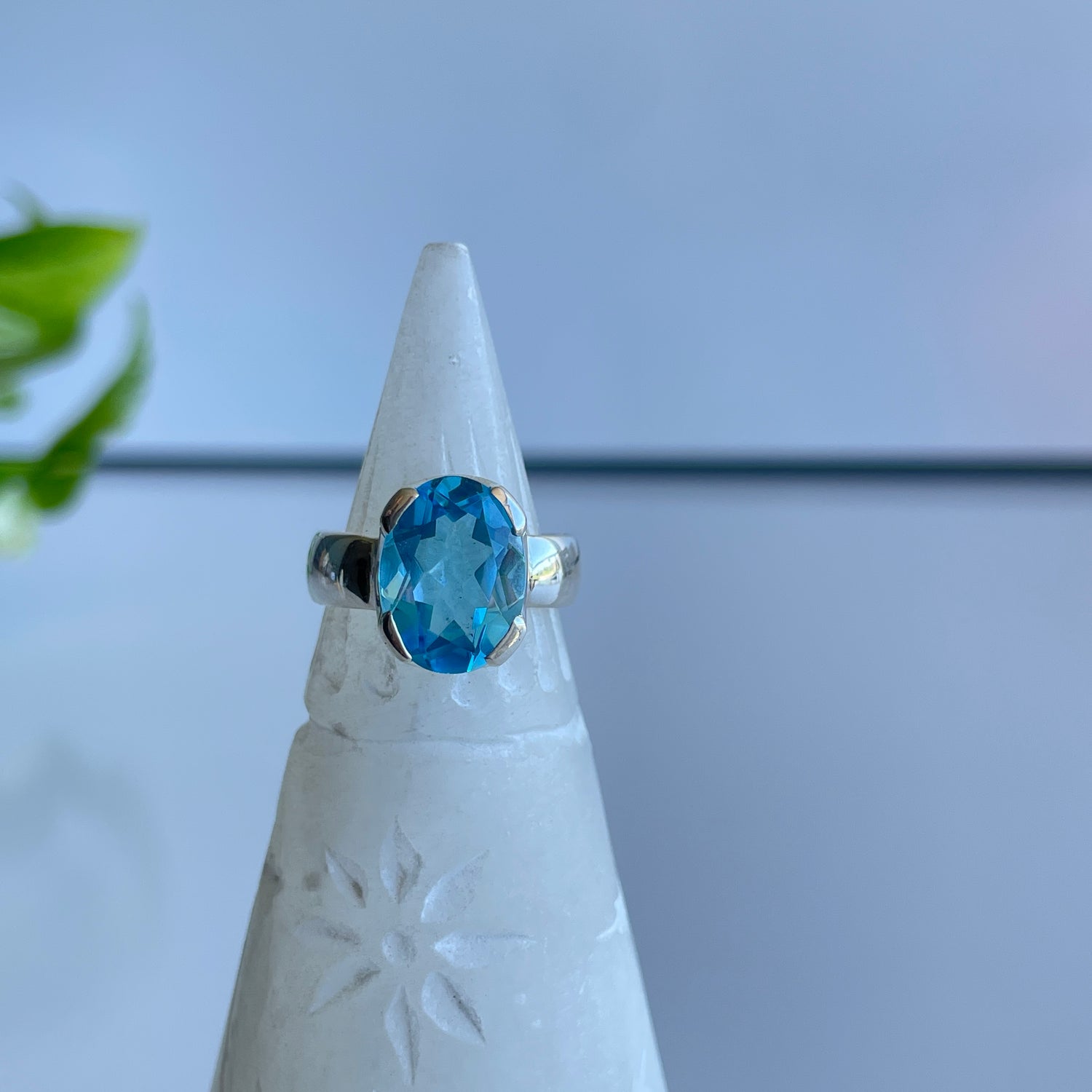 Blue Topaz Oval Ring Sz7