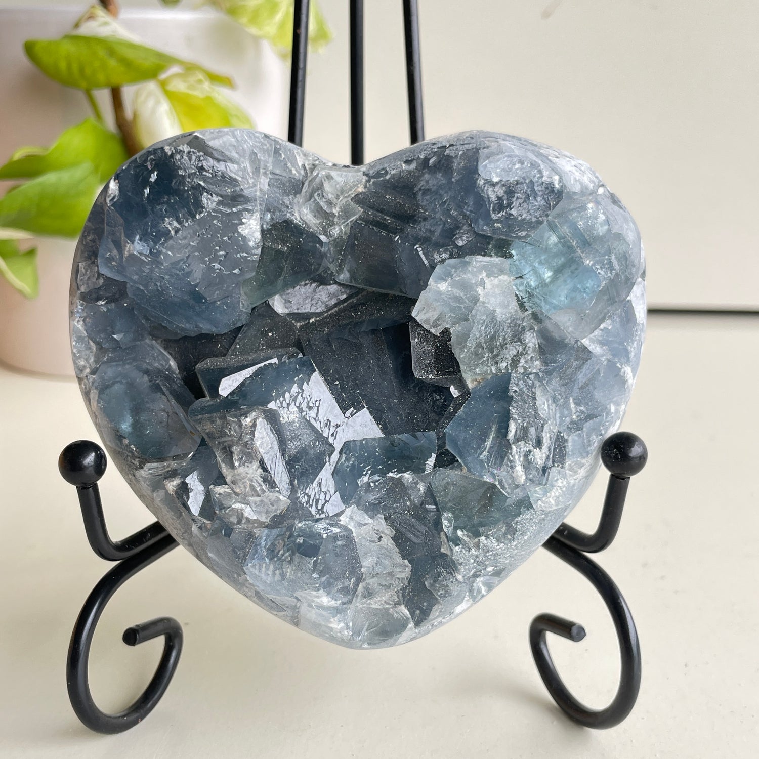Celestite Geode Heart 1.238kg