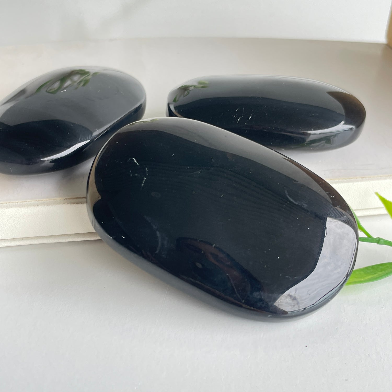 Ice Obsidian Palmstone Lge