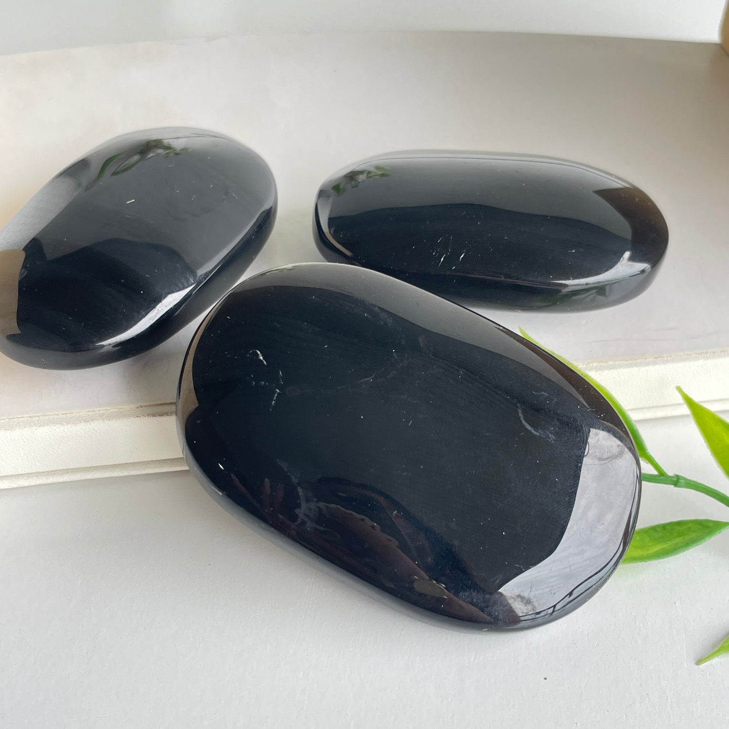 Ice Obsidian Palmstone Lge