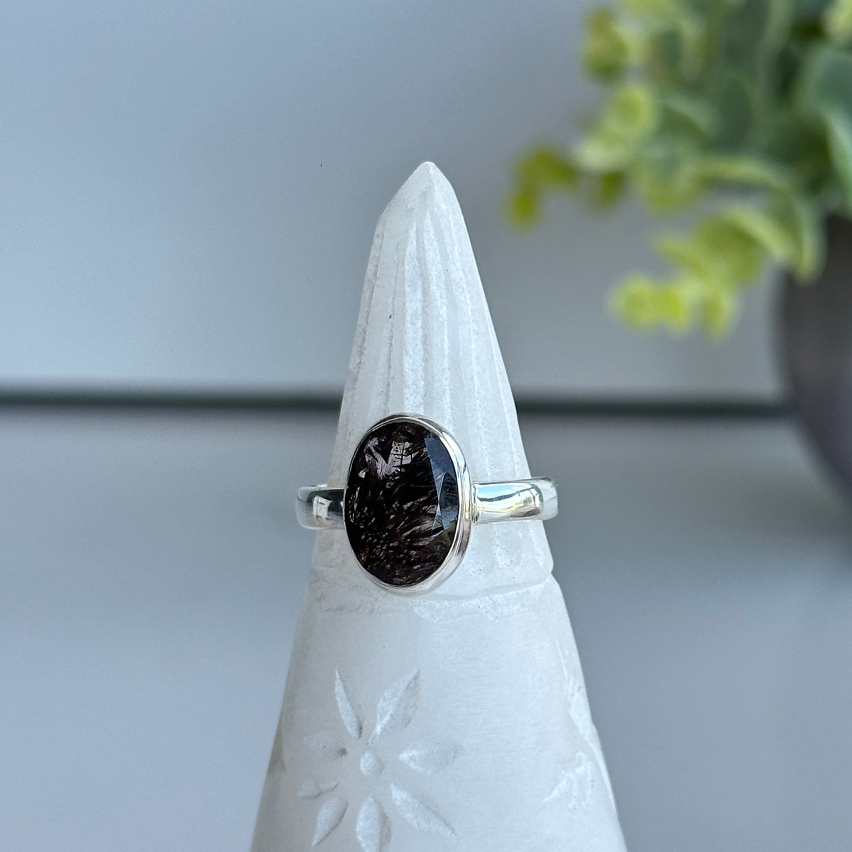 Super Seven Oval Ring Sz9.5