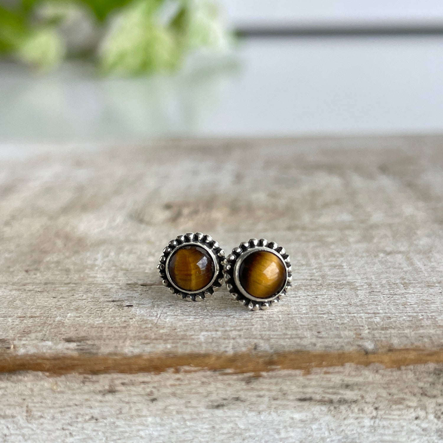 Tigers Eye Round Studs