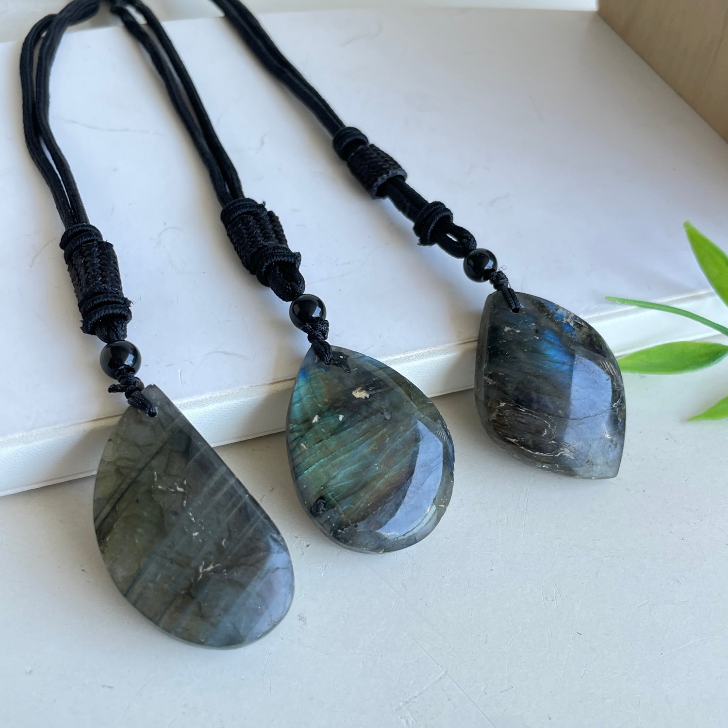 Labradorite Black Necklace