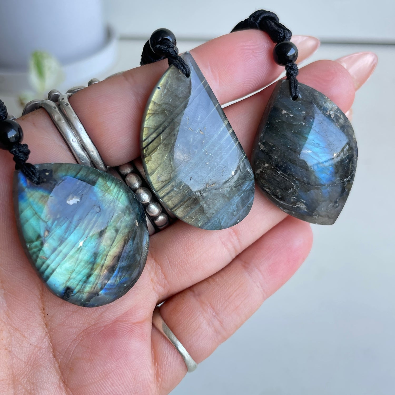 Labradorite Black Necklace