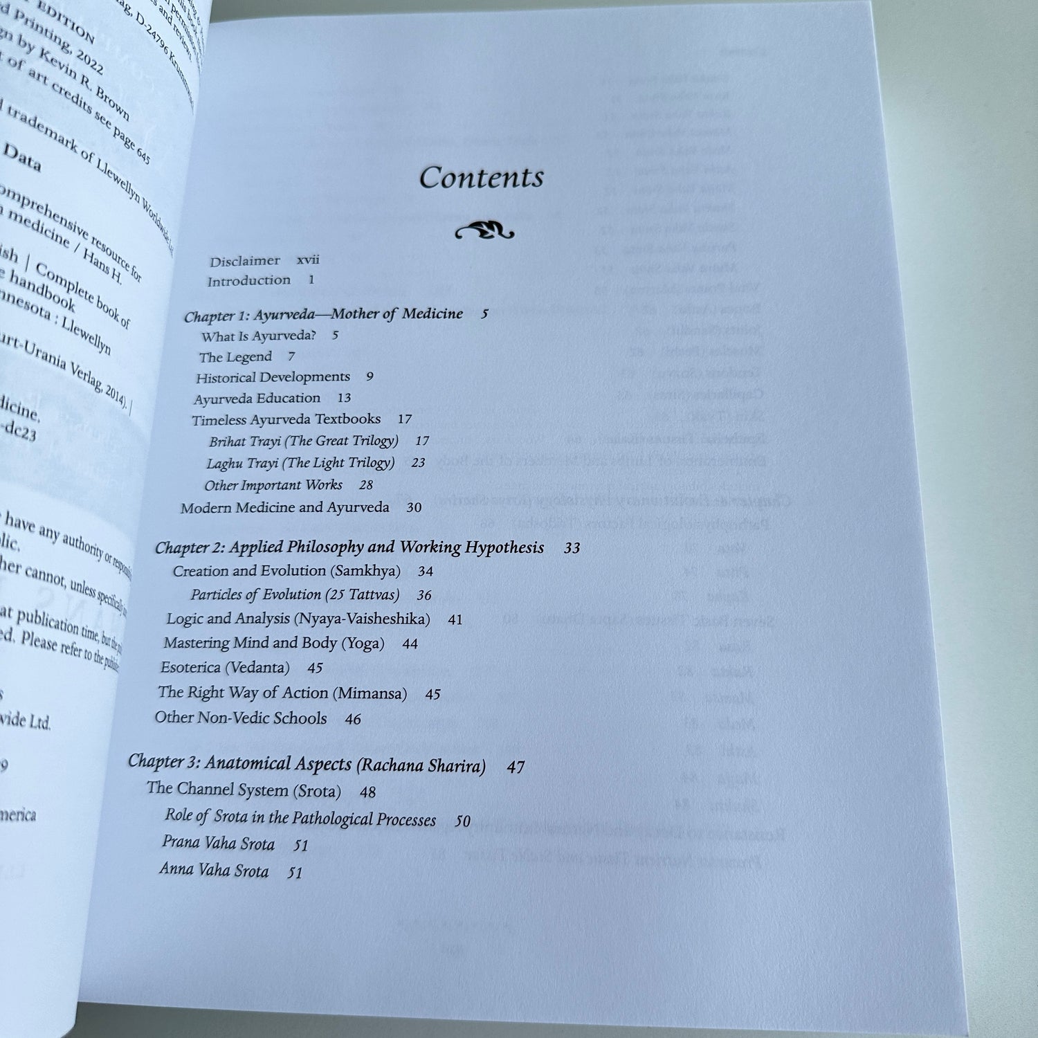 Llewellyn's Complete Book Of Ayurveda