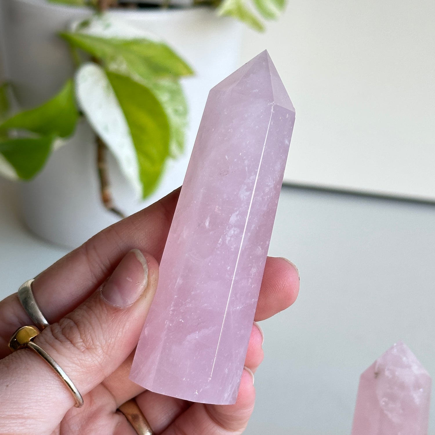 Rose Quartz Generator Mini Assorted