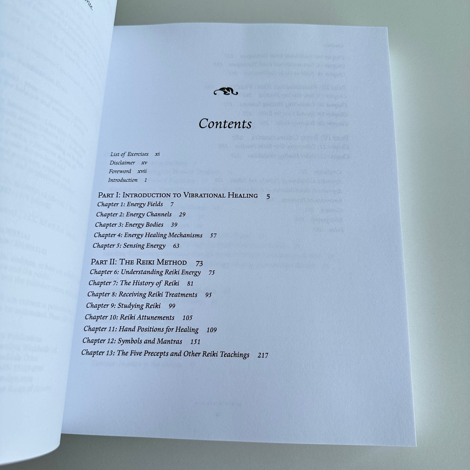 Llewellyns Complete Book Of Reiki Melissa Tipton
