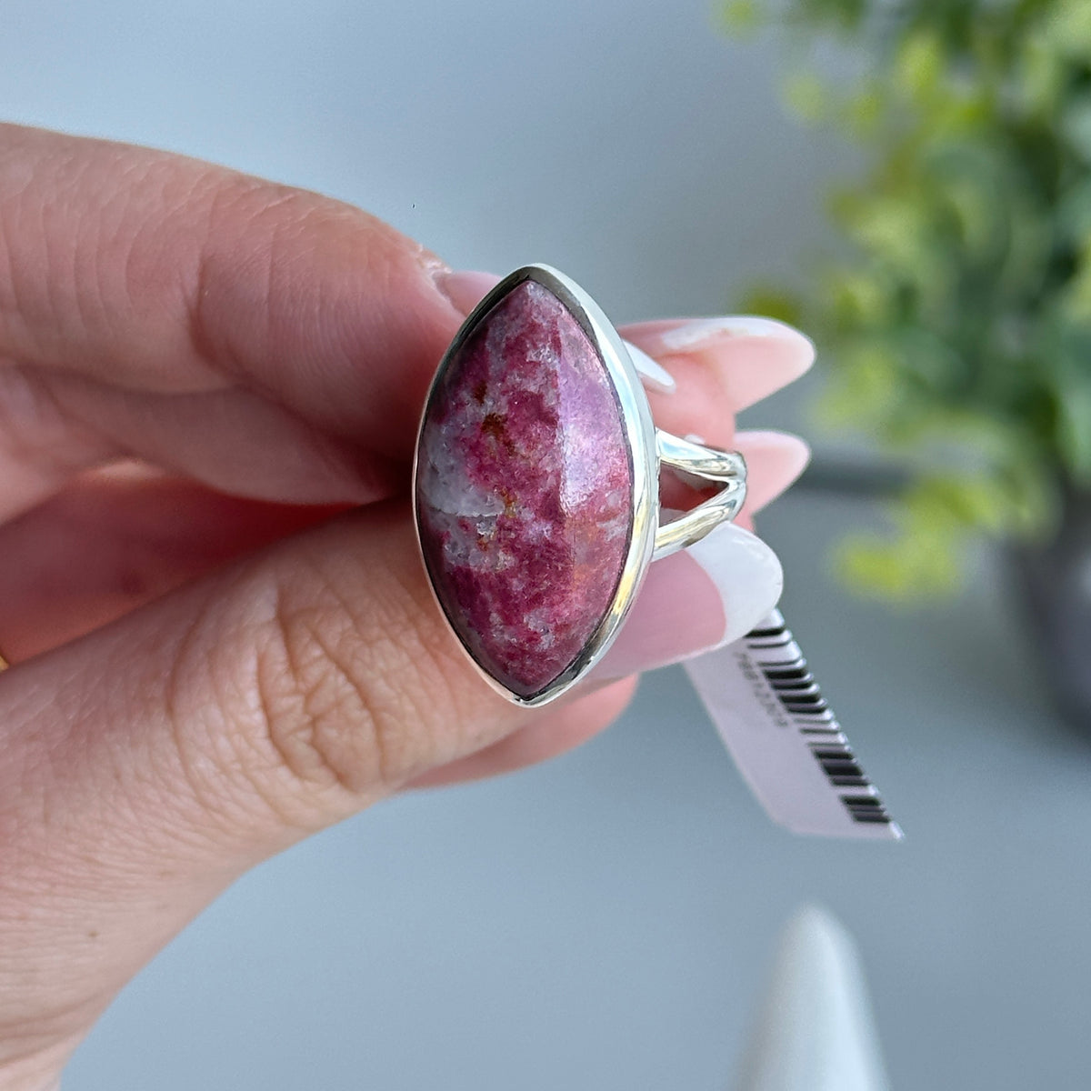 Thulite Marquise Ring Sz7