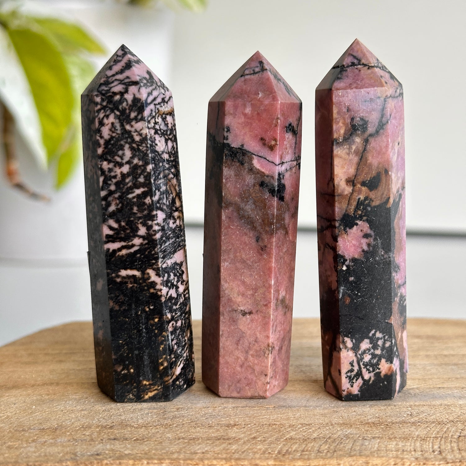 Rhodonite Generator Small