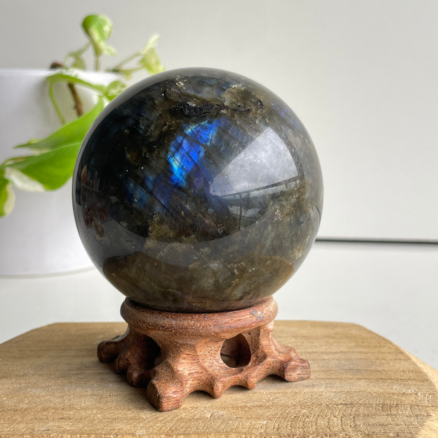 Labradorite Sphere 8.4cm