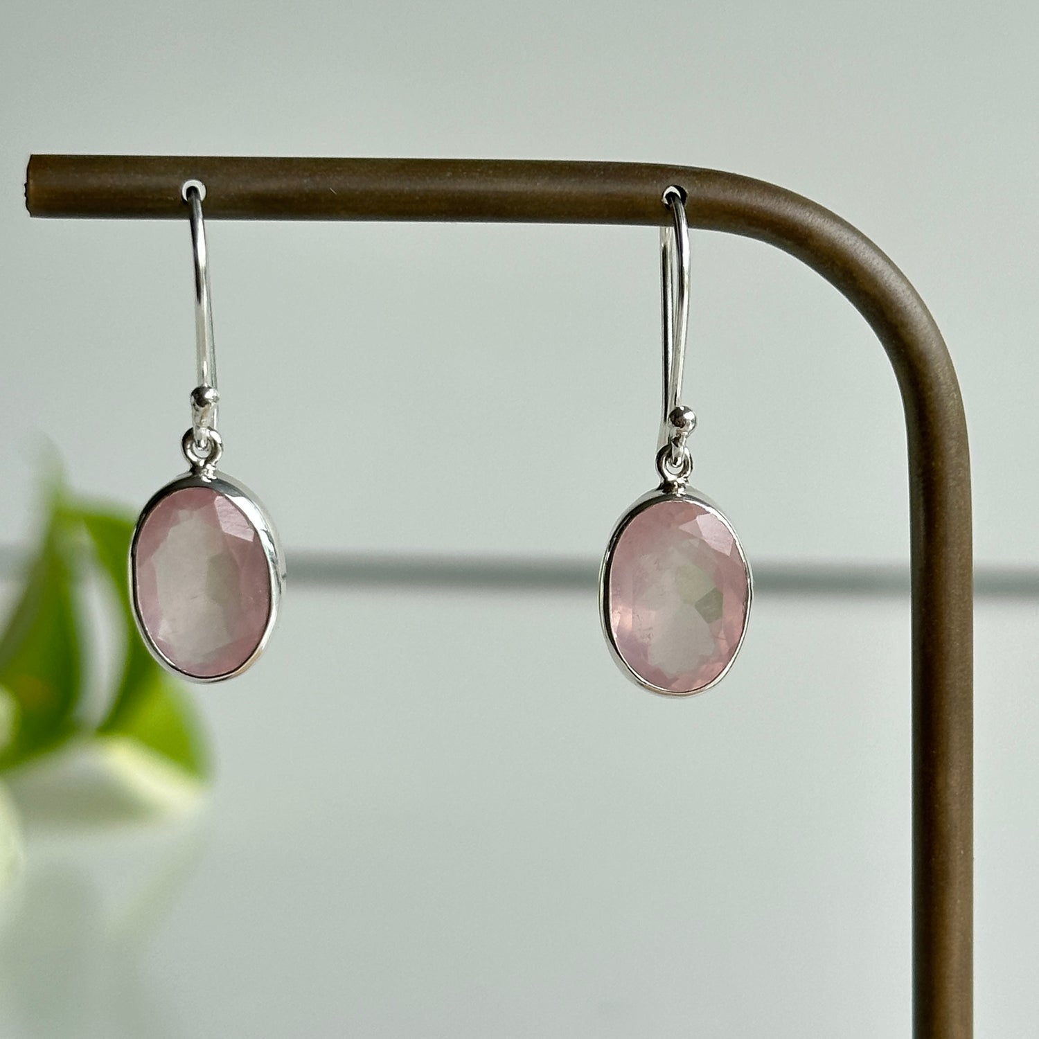 Rose Quartz Oval Earrings