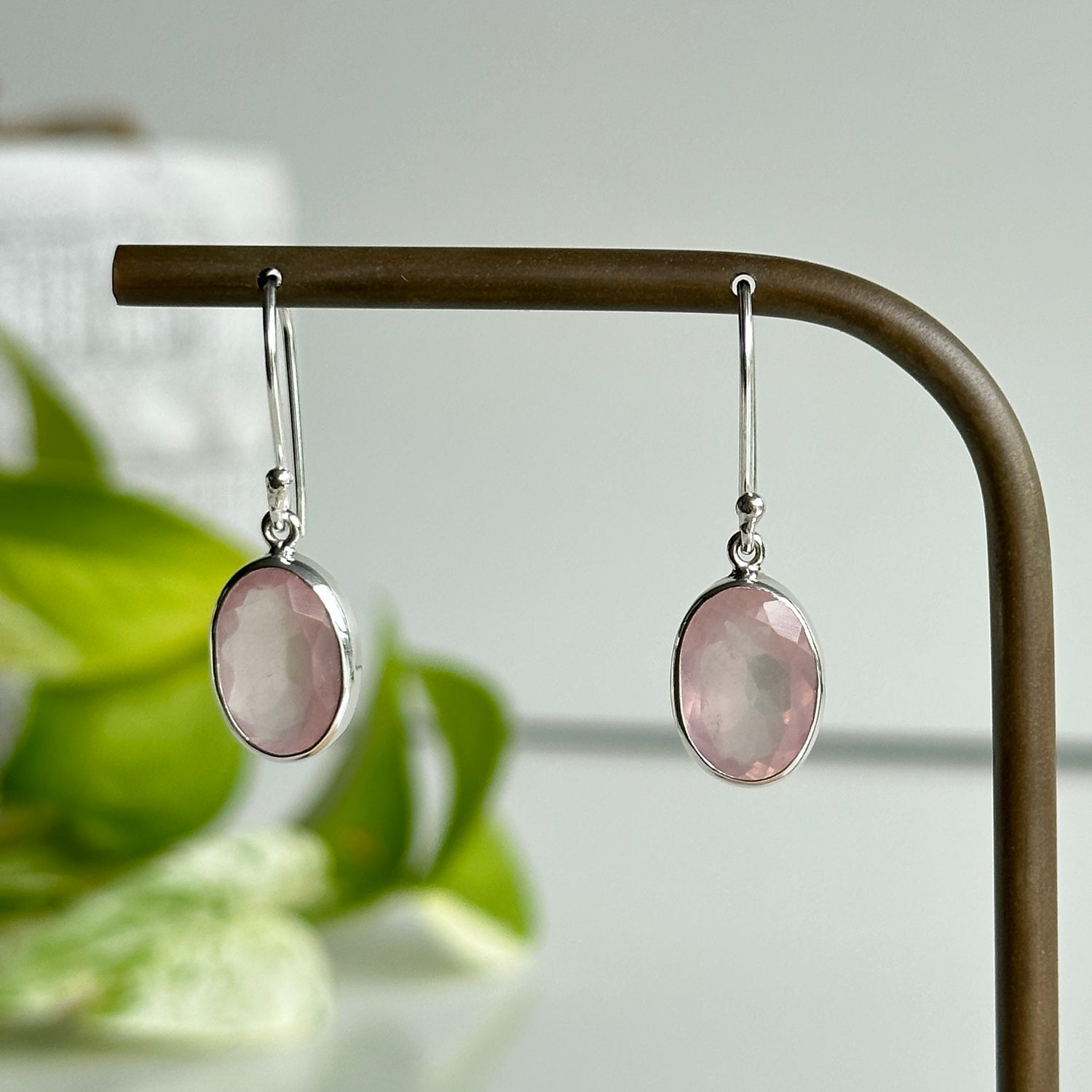 Rose Quartz Oval Earrings