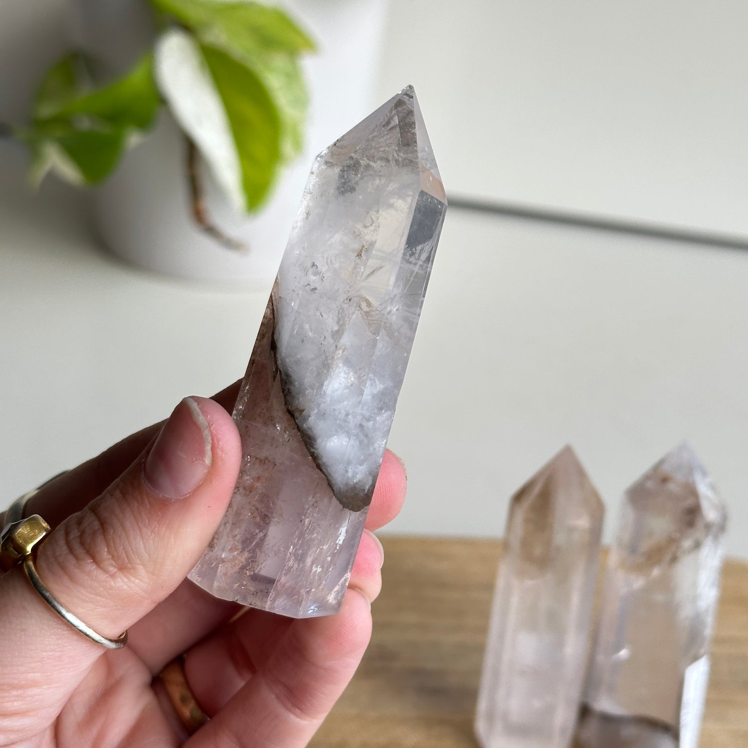 Quartz Generator Medium