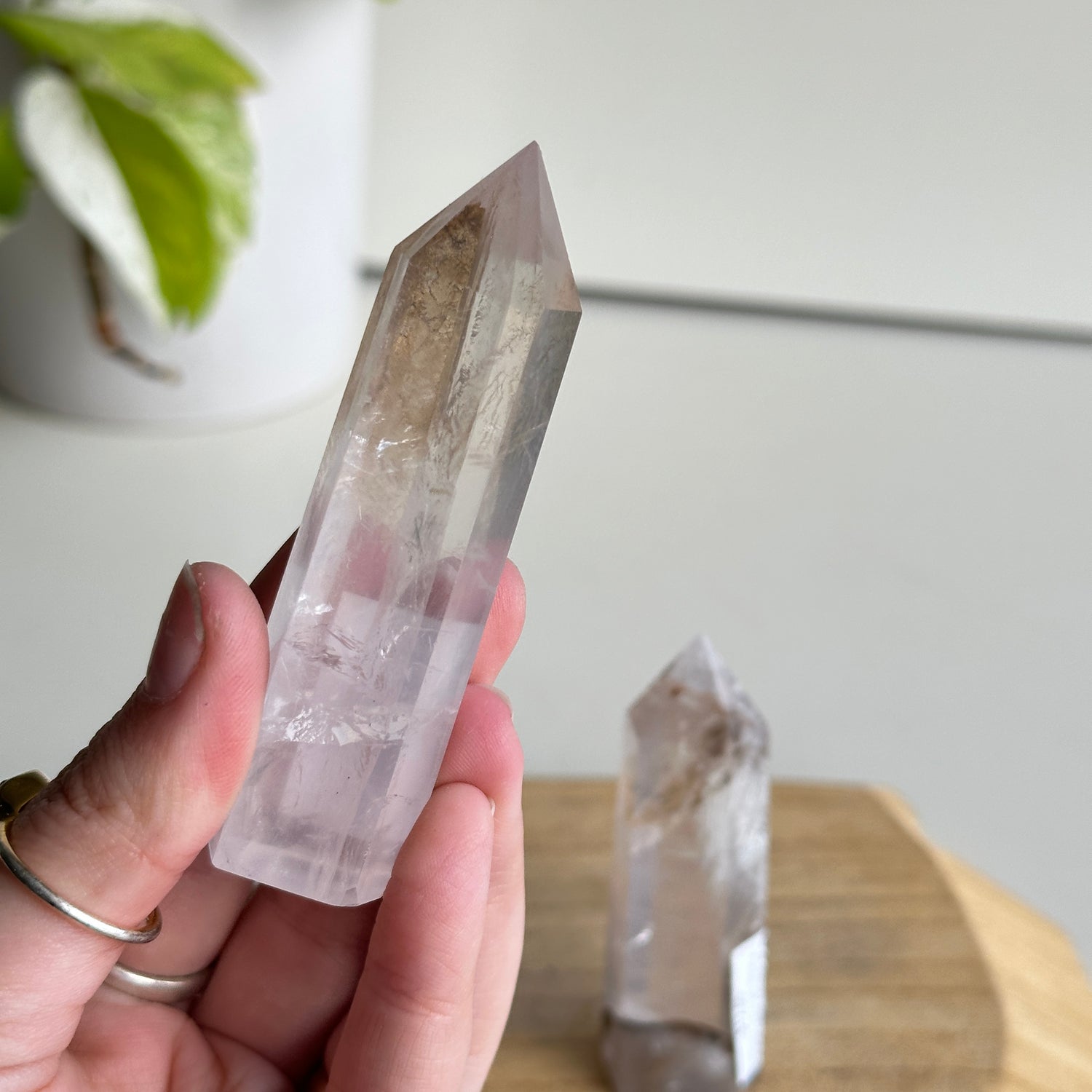 Quartz Generator Medium