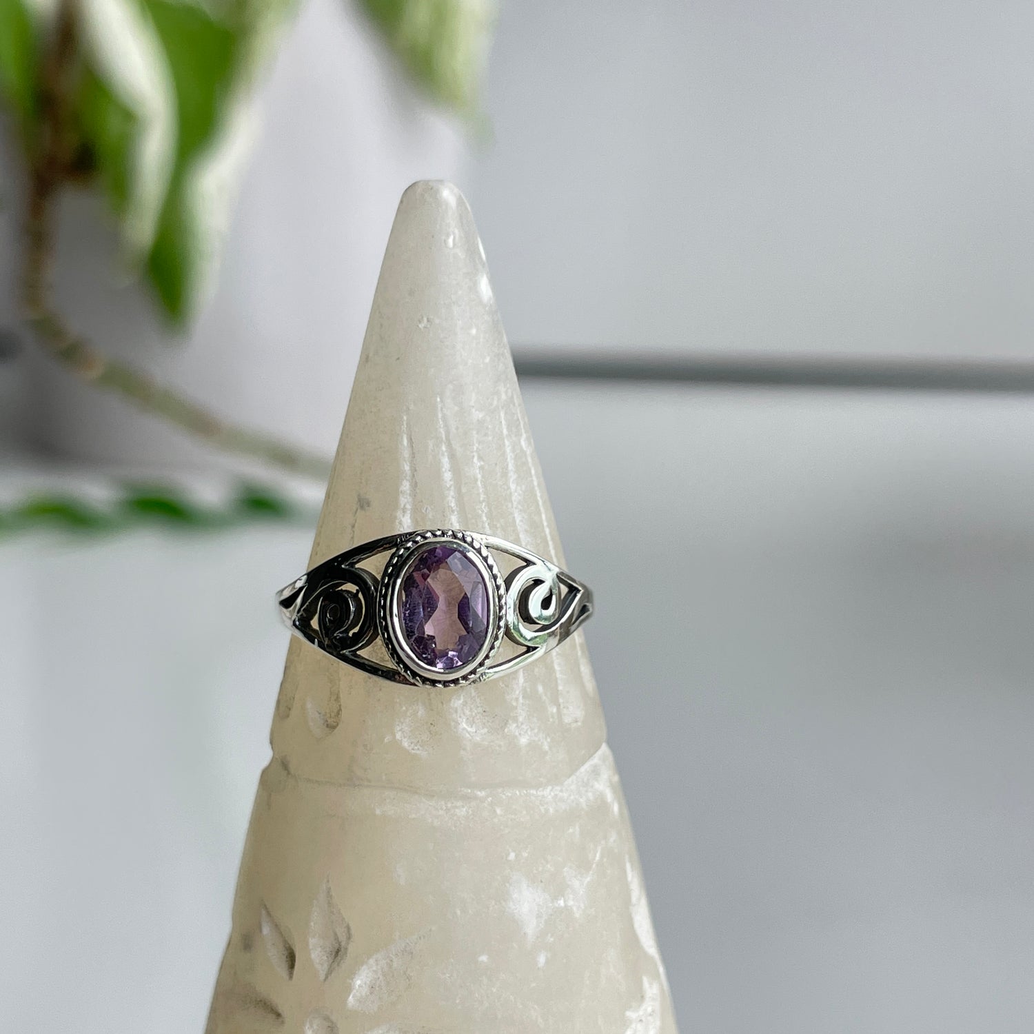 Amethyst Oval Ring