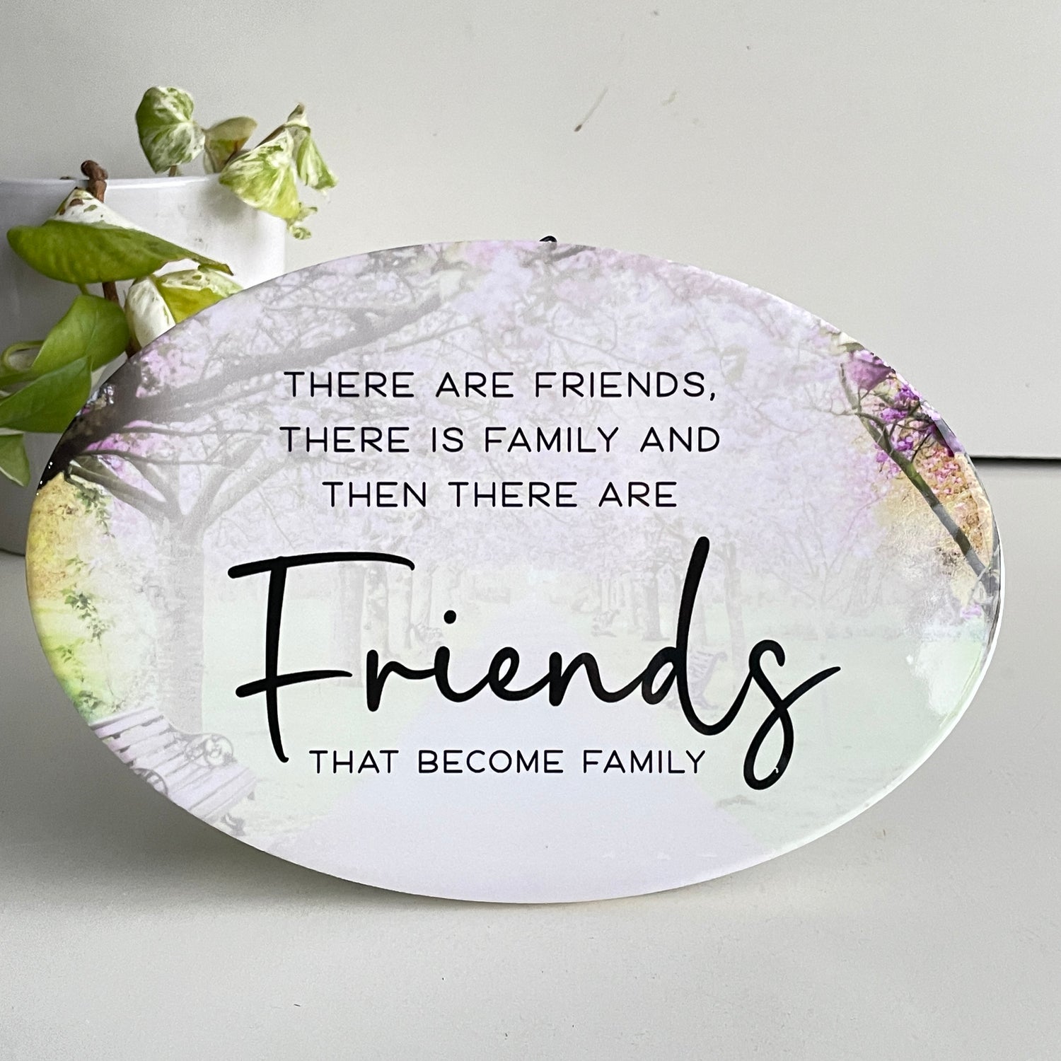 Friends That Become Family Ceramic Plate PL7356