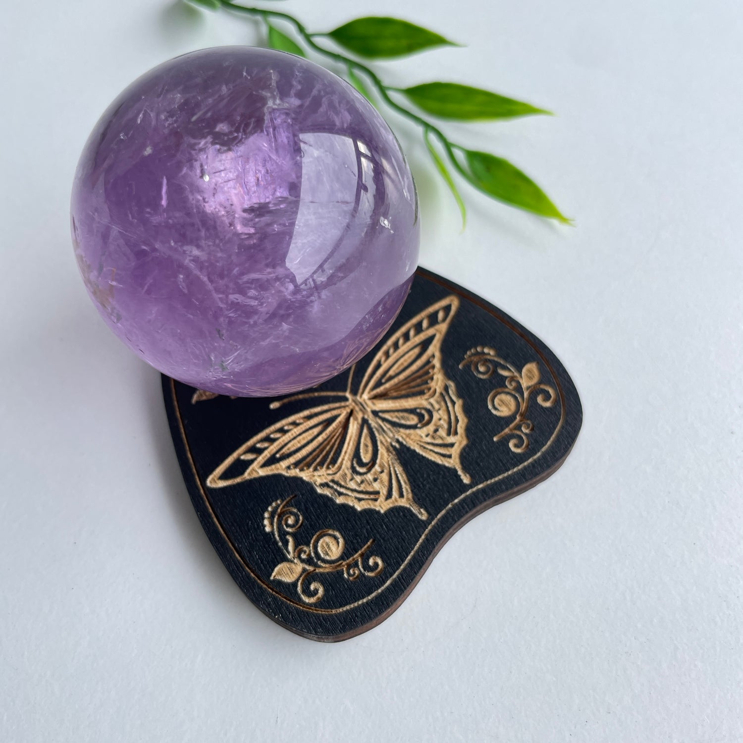 Butterfly Planchette Sphere Holder