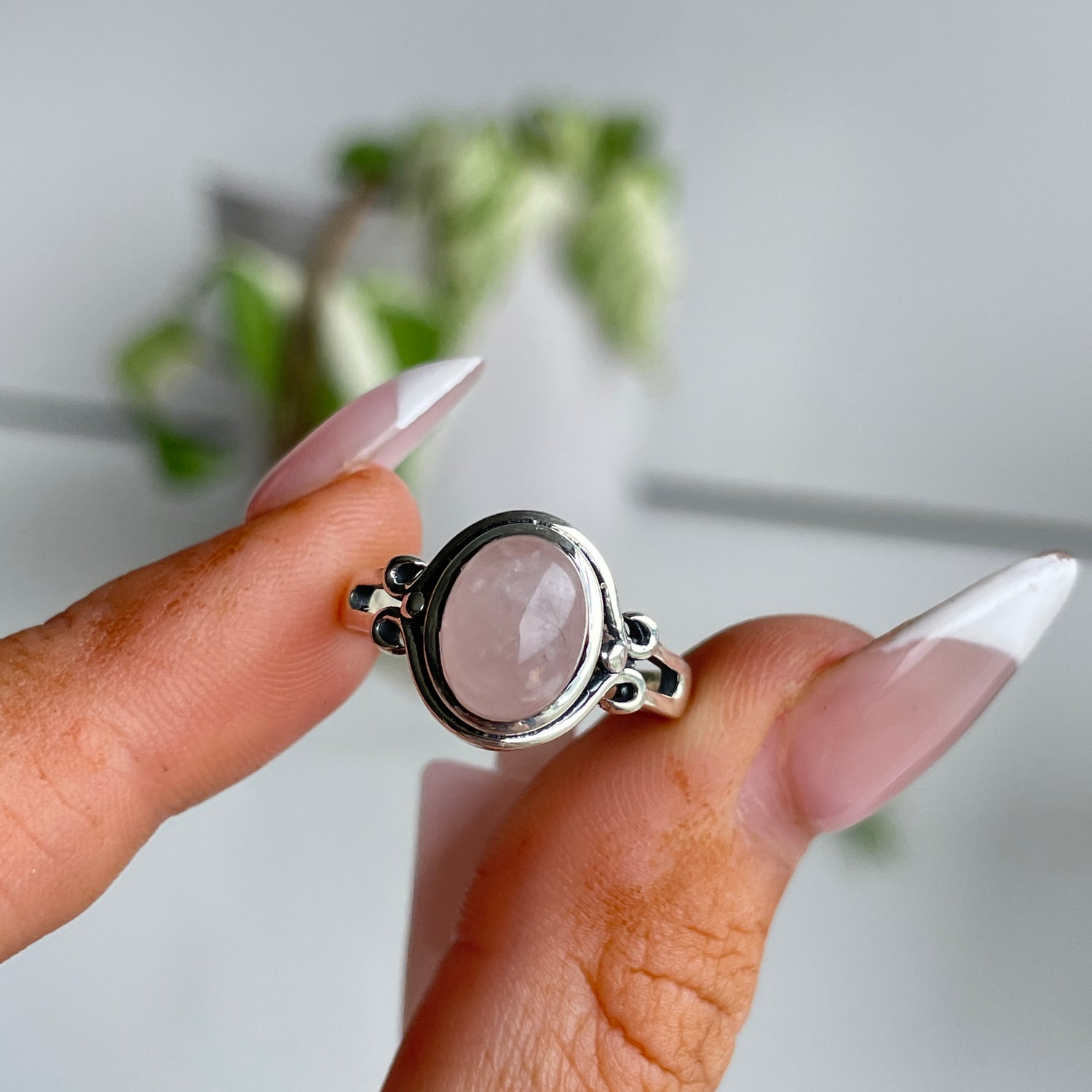 Rose Quartz Oval Ring