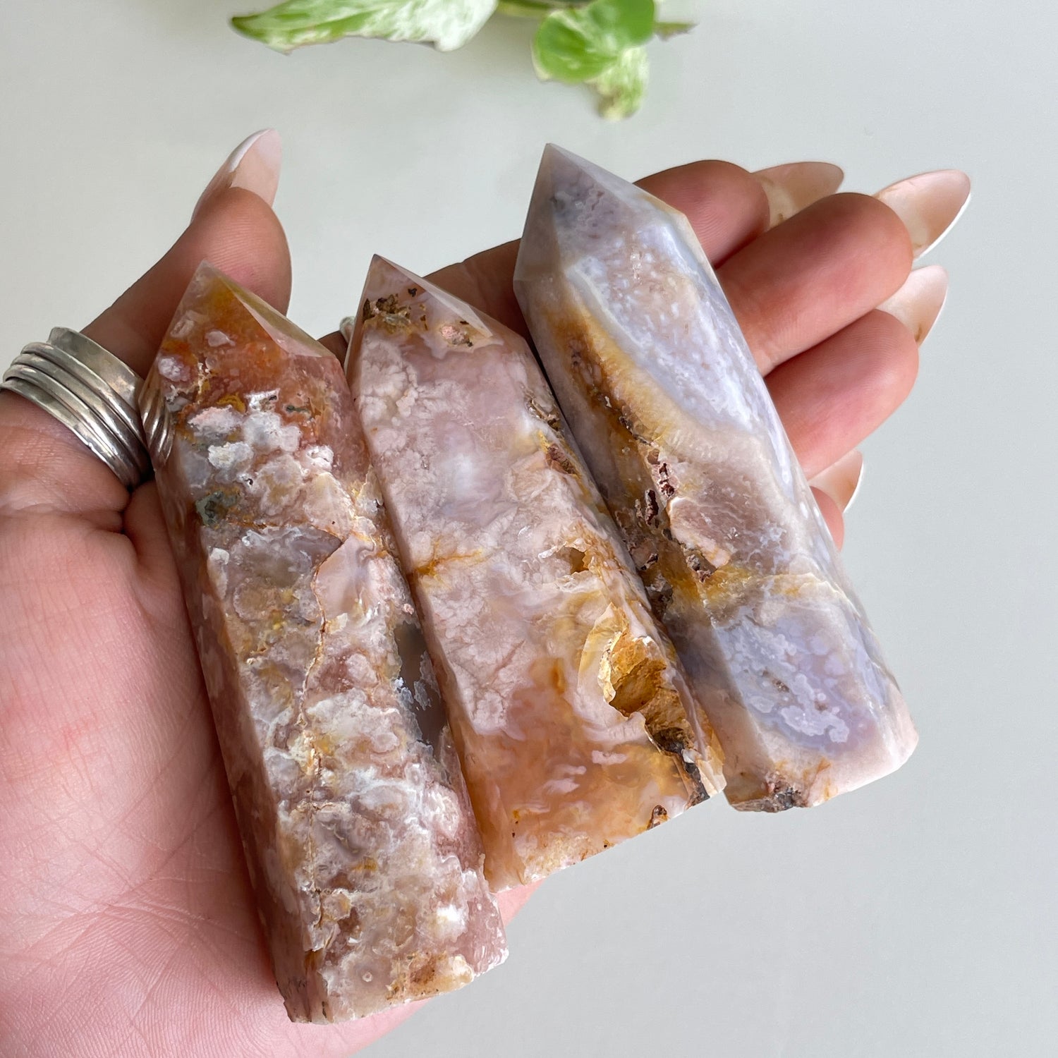 Flower Agate Med Generators Assorted