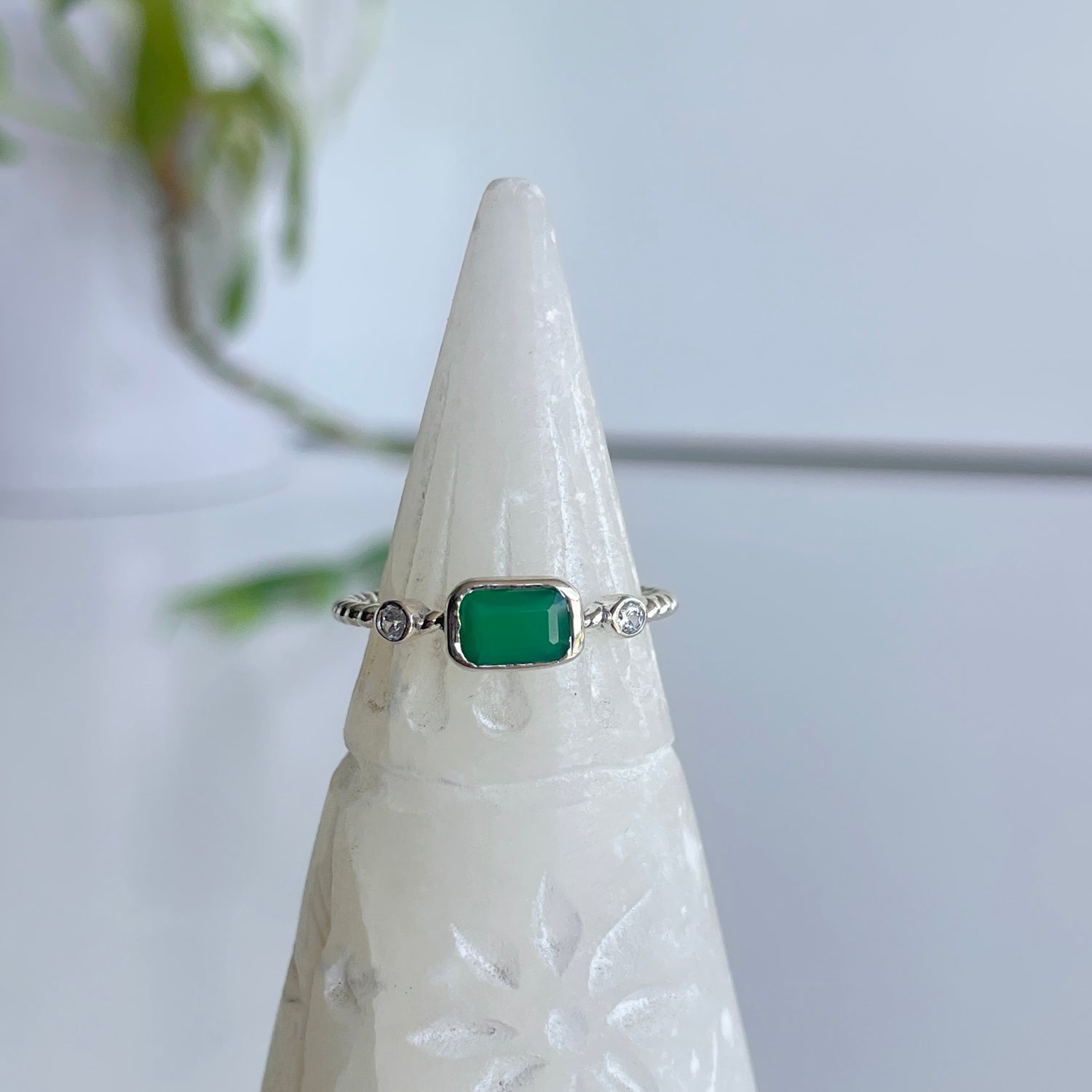 Green Onyx Rectangle Ring