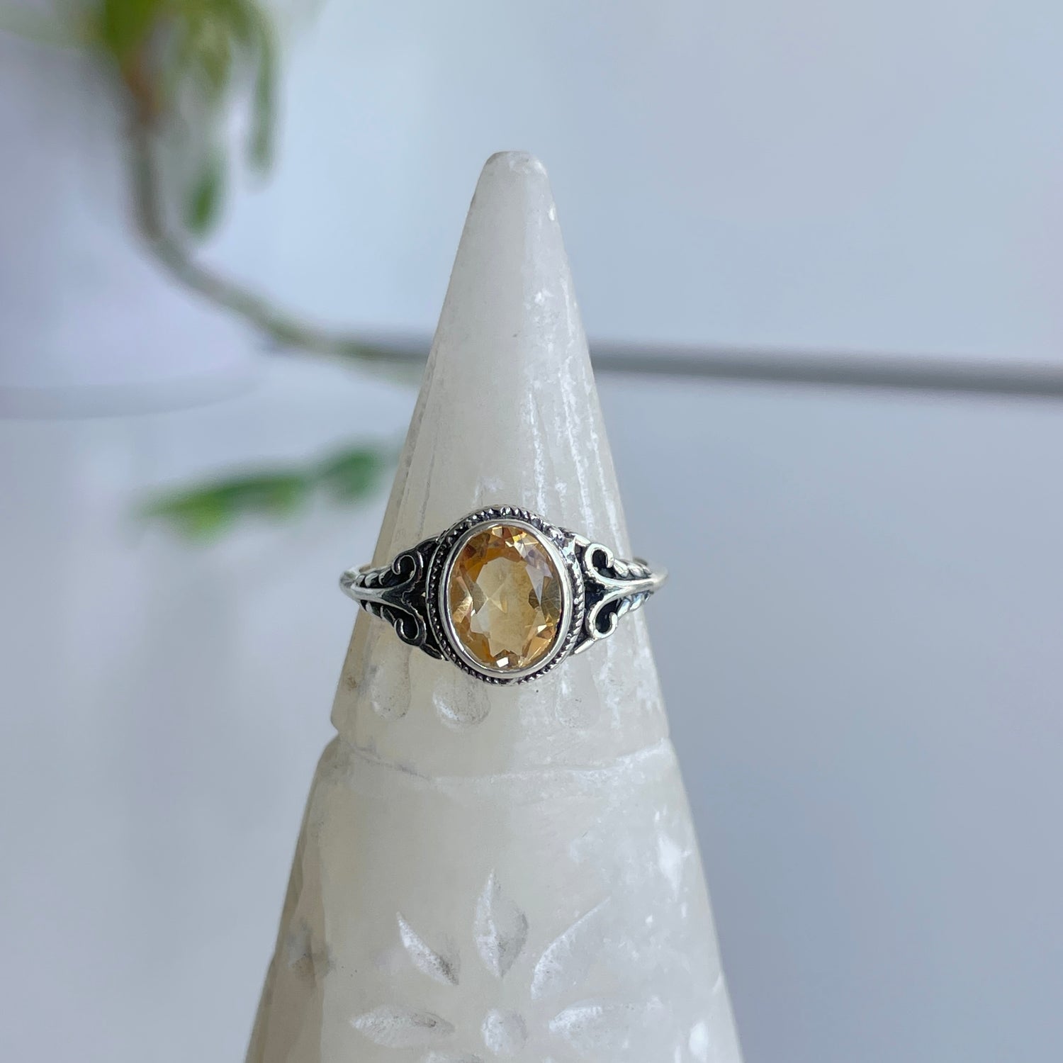 Citrine Oval Ring Sz7