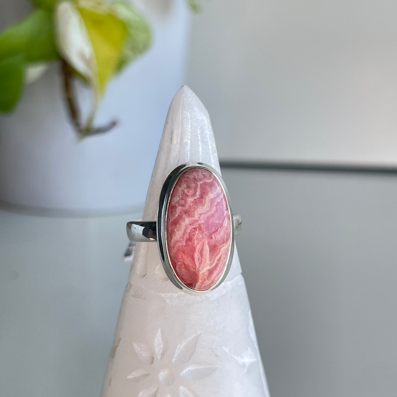 Rhodochrosite Oval Ring Sz8