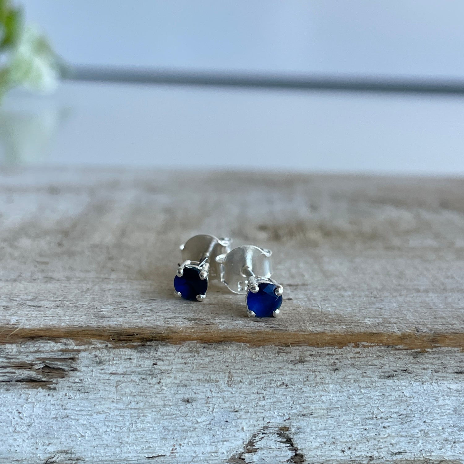 Iolite Round Studs