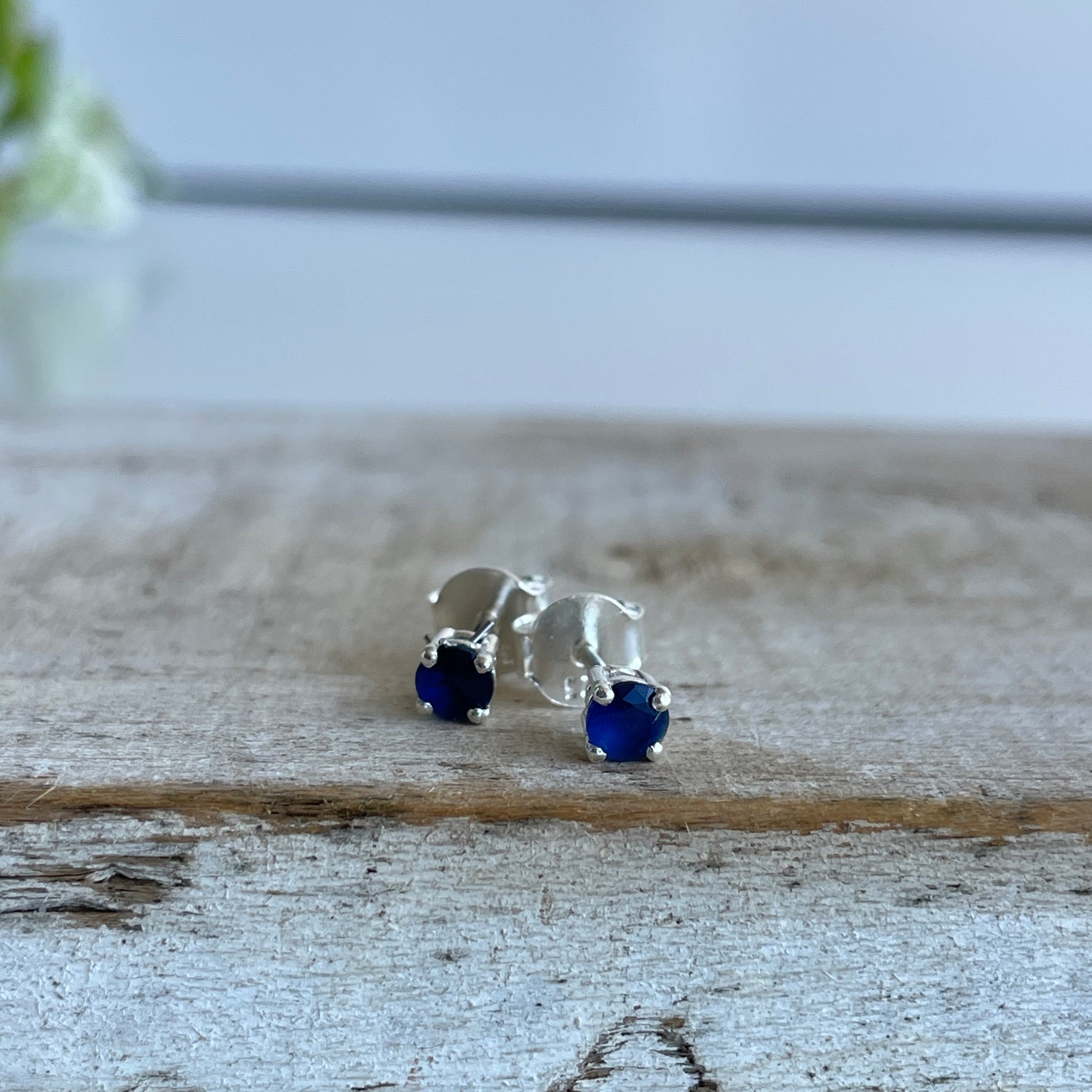Iolite Round Studs