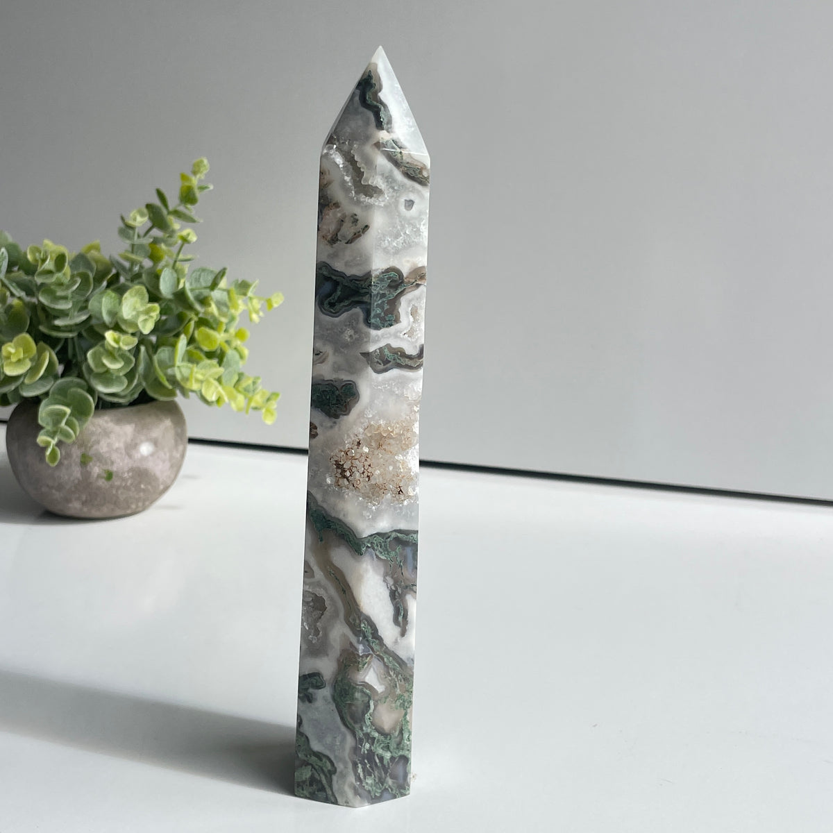Moss Agate Generator 23cm