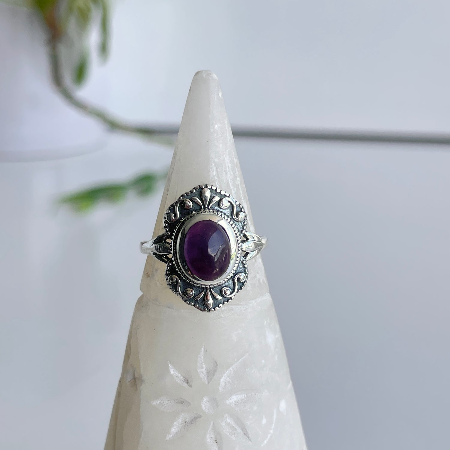 Amethyst Oval Ring
