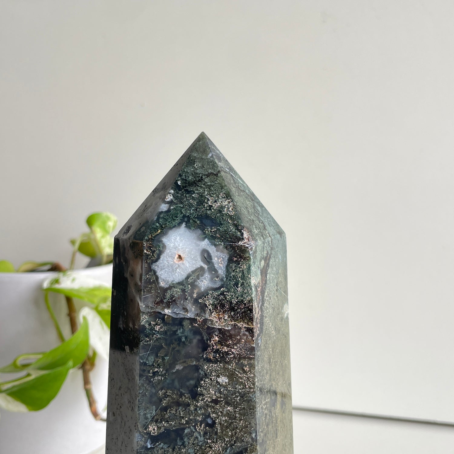 Moss Agate Generator 23.7cm