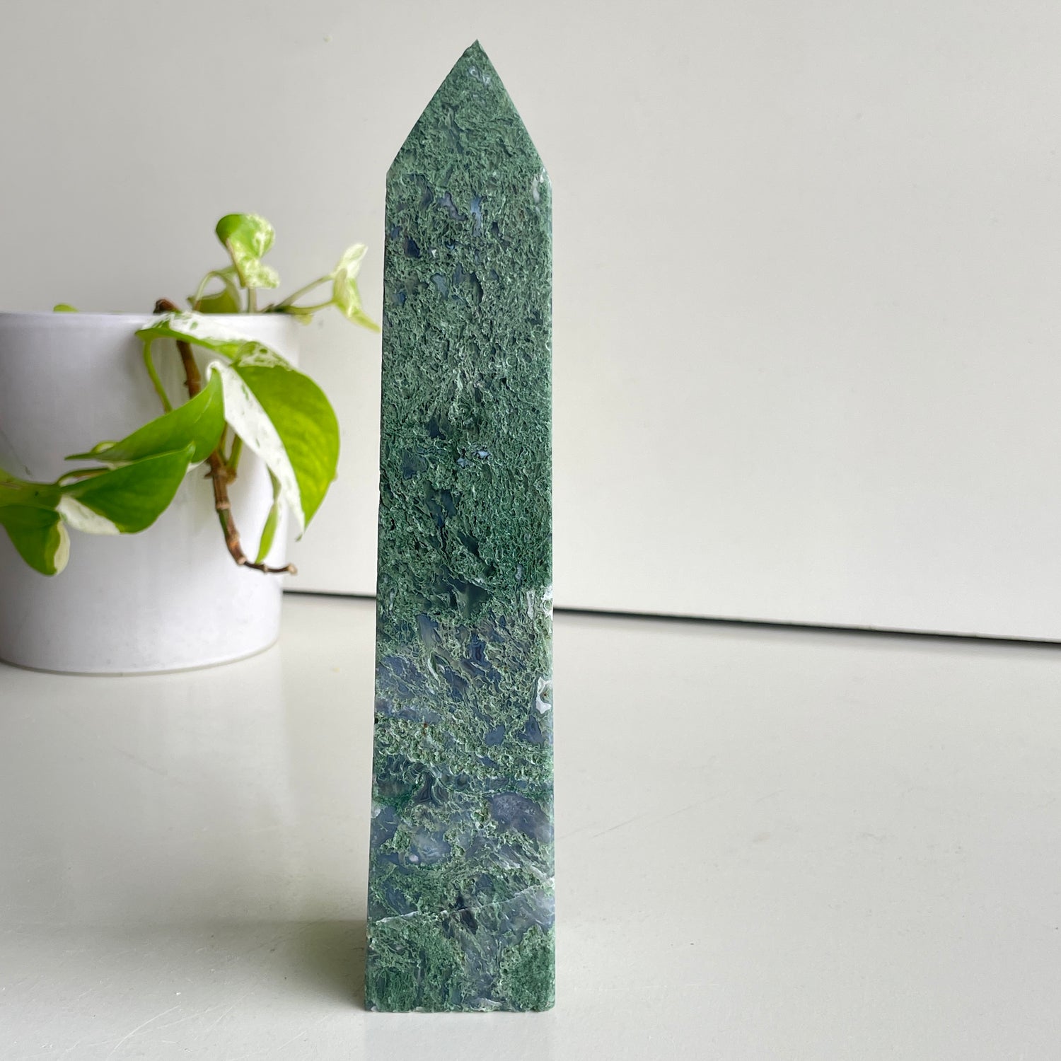 Moss Agate Obelisk 22cm