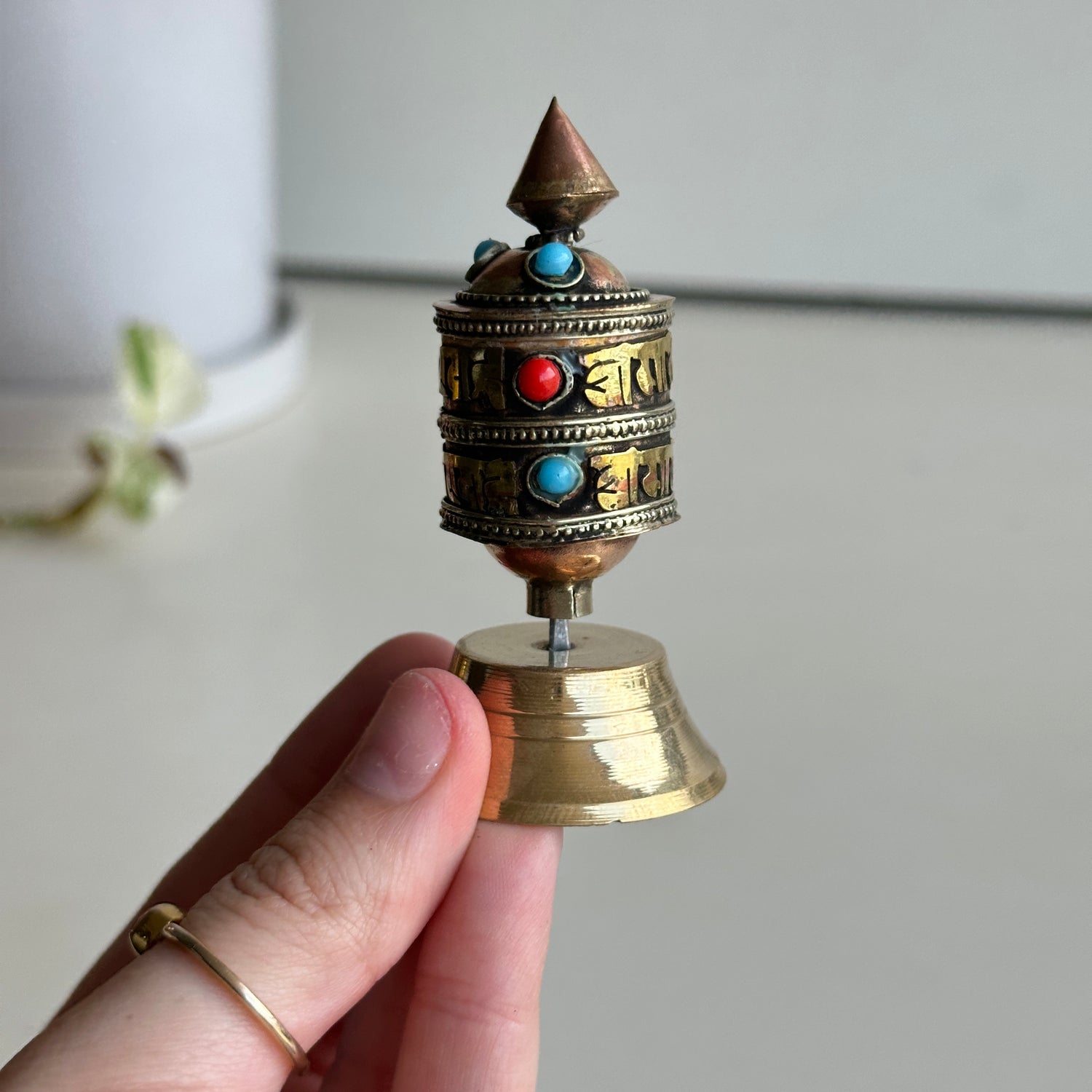 Mini Tibetan Prayer Wheel Standing 2020