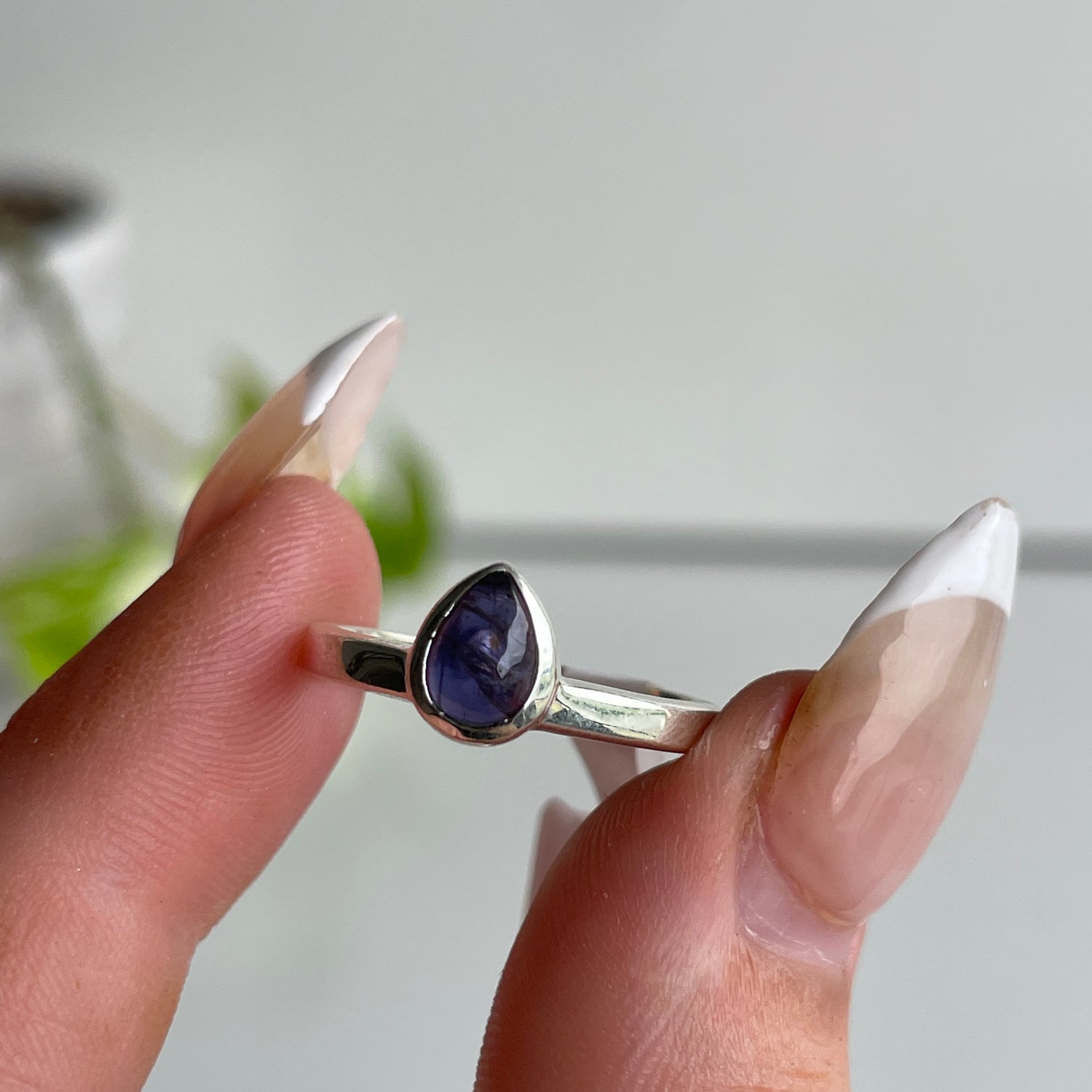 Iolite Teardrop Ring Sz7