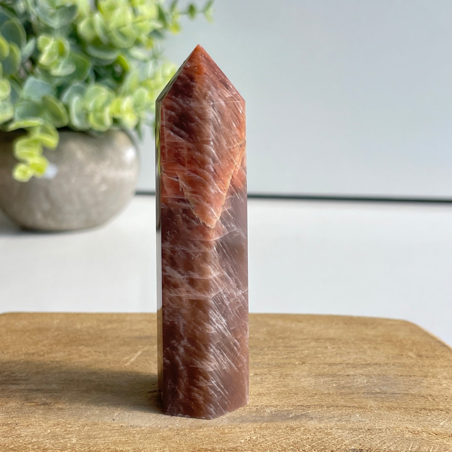 Moonstone Generator 7.8cm