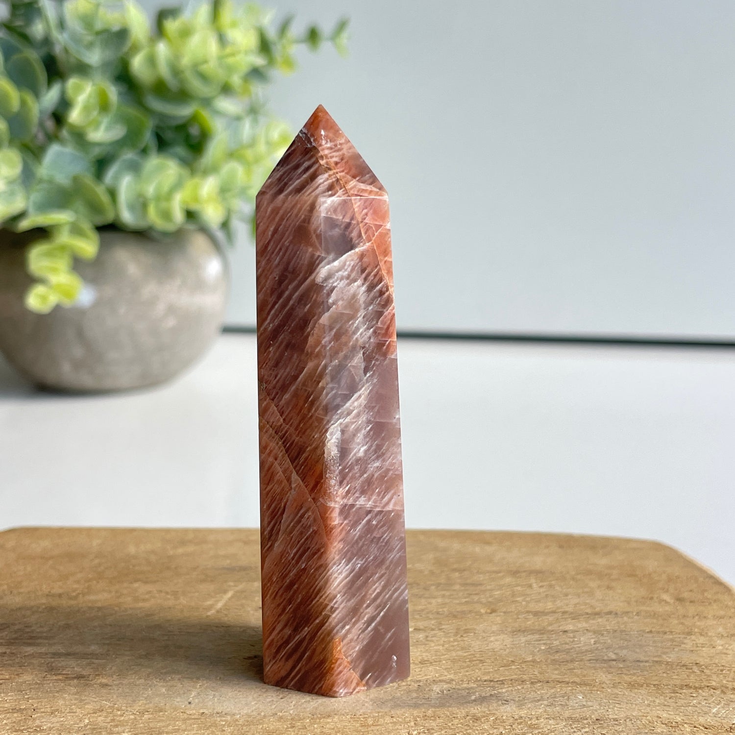 Moonstone Generator 7.8cm