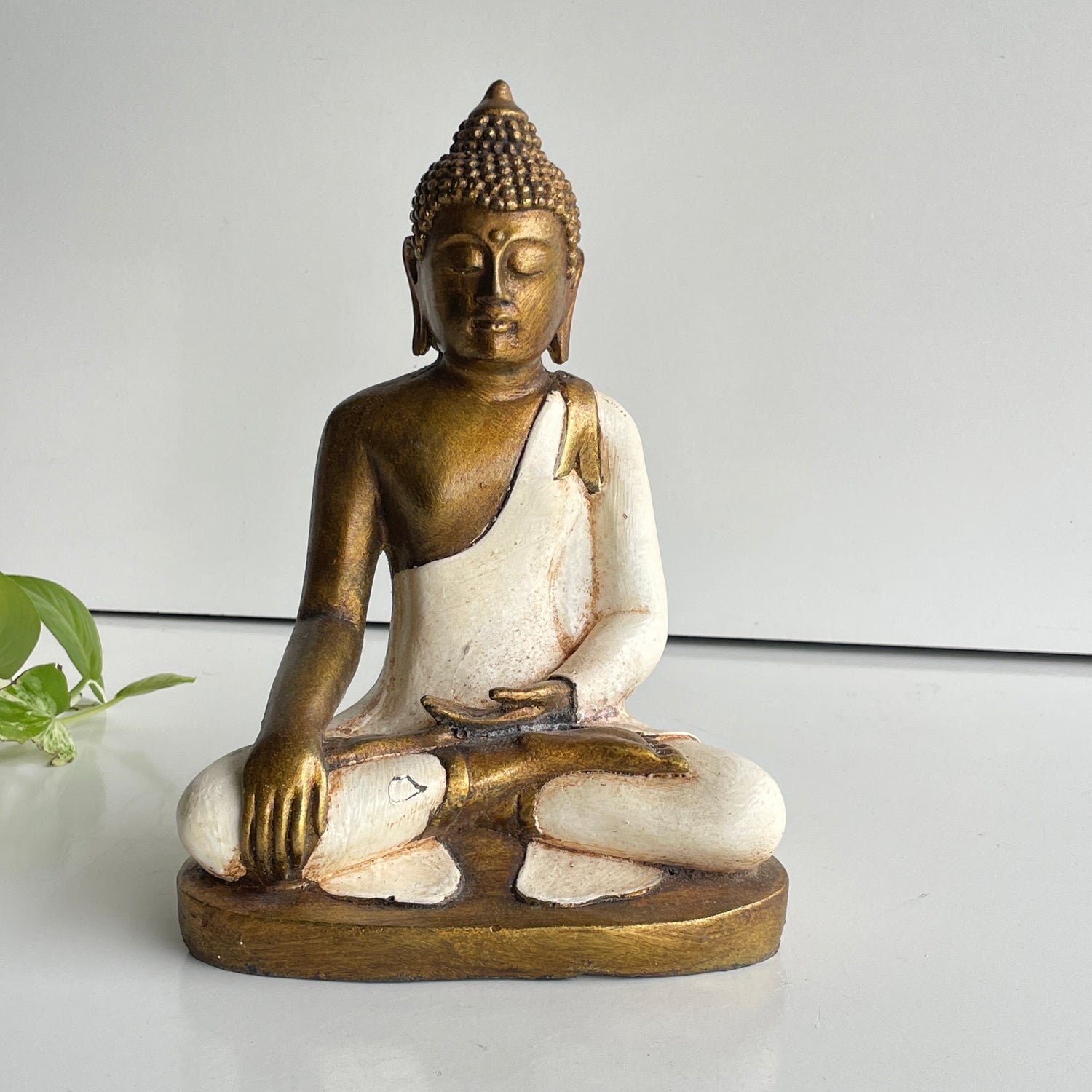 Cream Gold Meditating Buddha Sitting WP81P