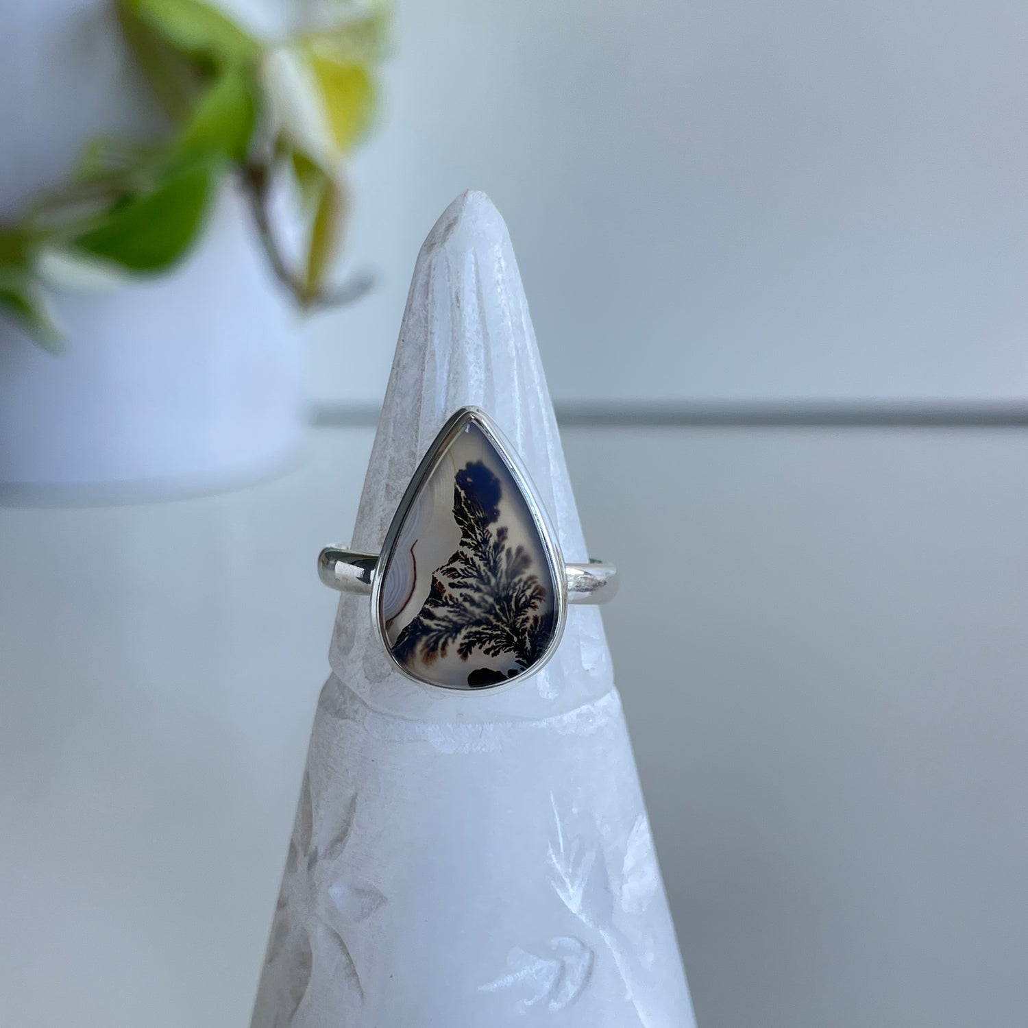 Dendritic Agate Teardrop Ring Sz8.5