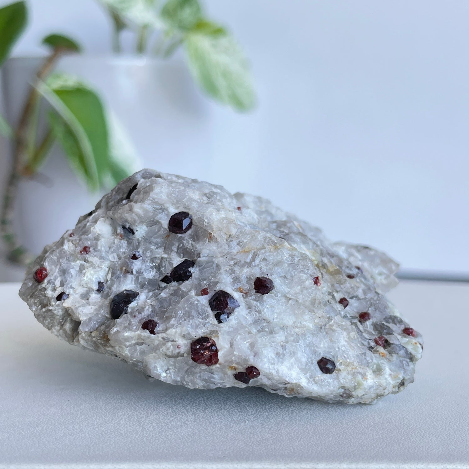 Garnet In Quartz Matrix Pce 150g