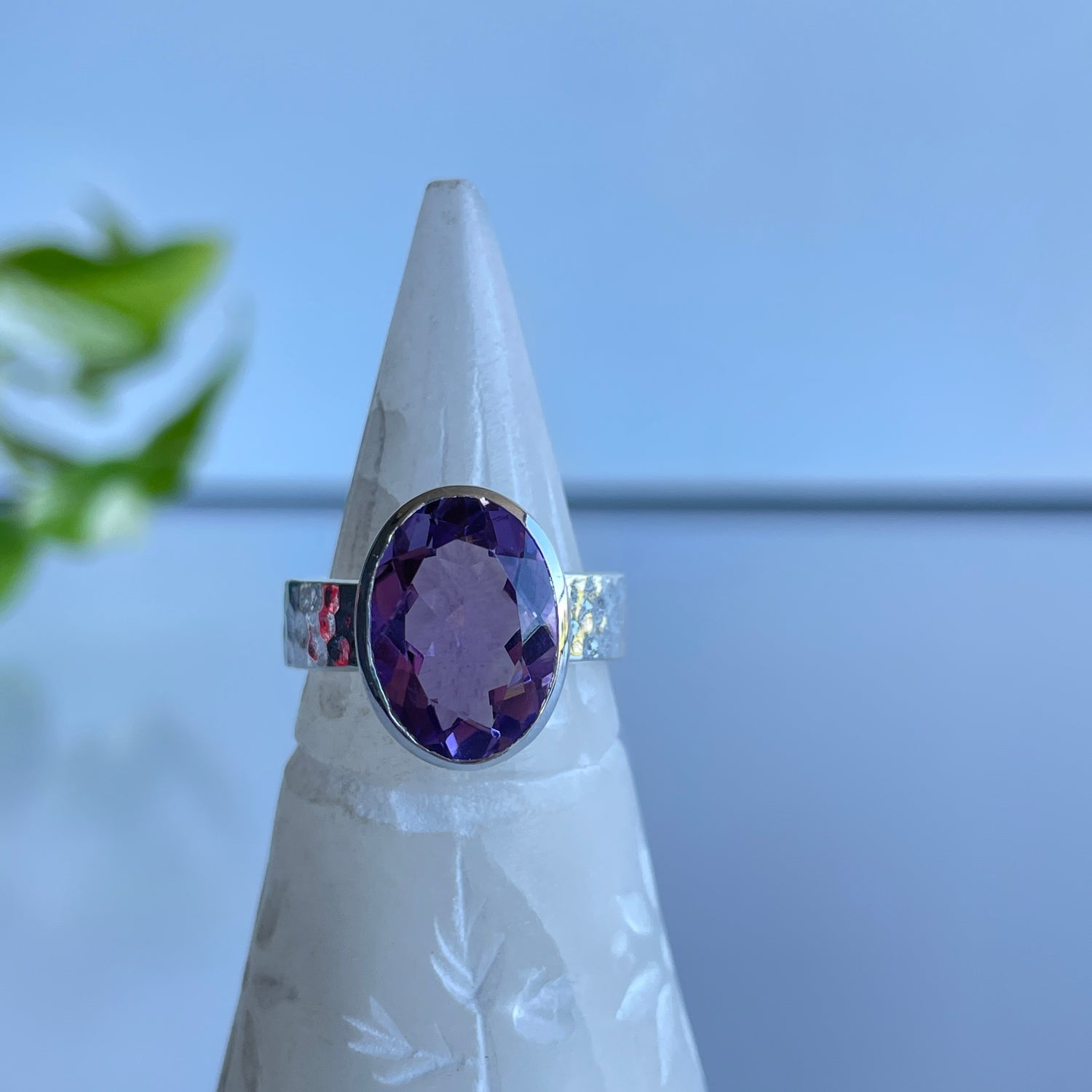 Amethyst Oval Ring Sz9