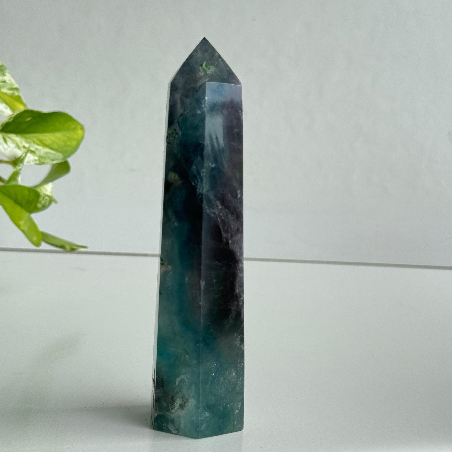 Fluorite Generator 14.1cm