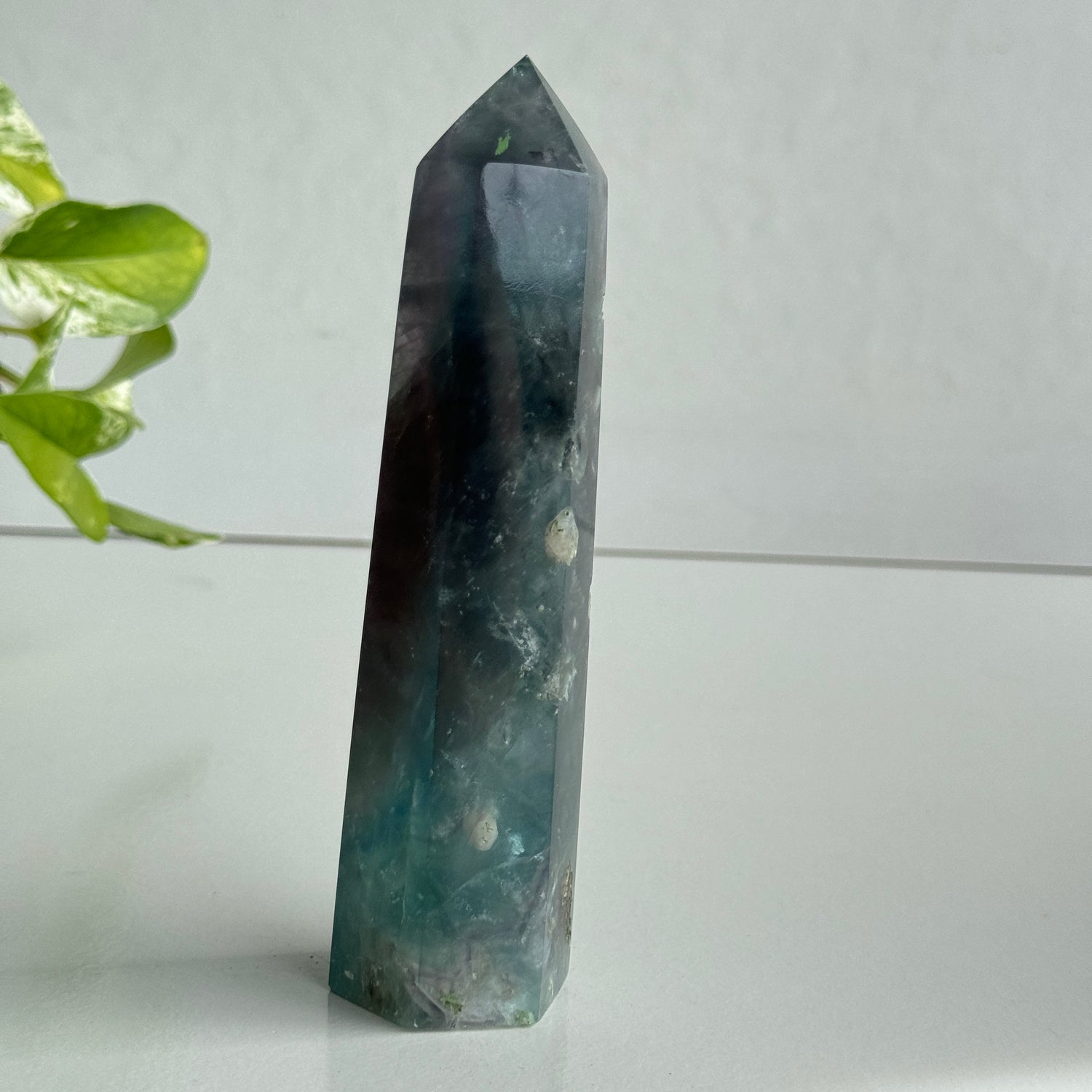Fluorite Generator 14.1cm