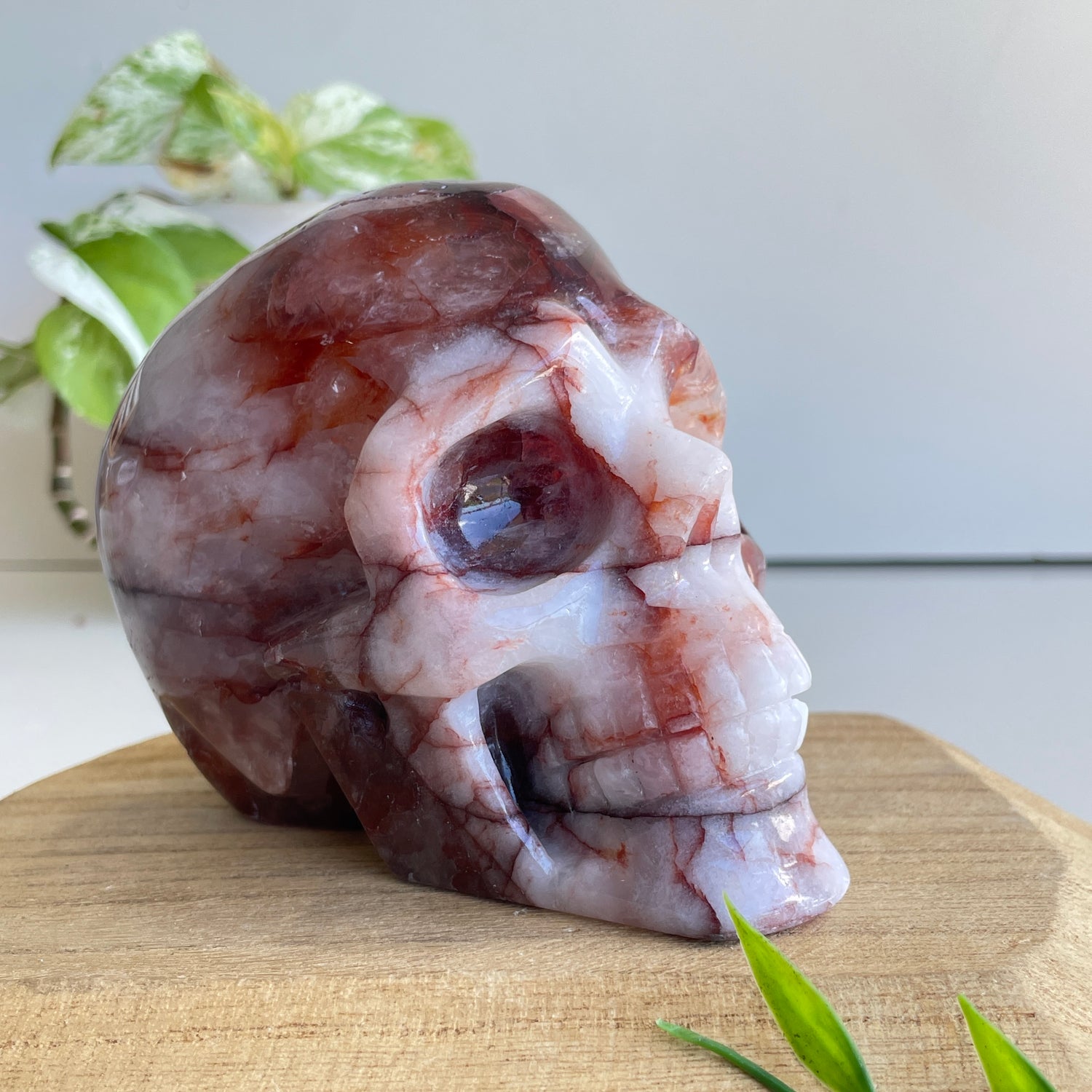 Fire Quartz Skull 11.7cm