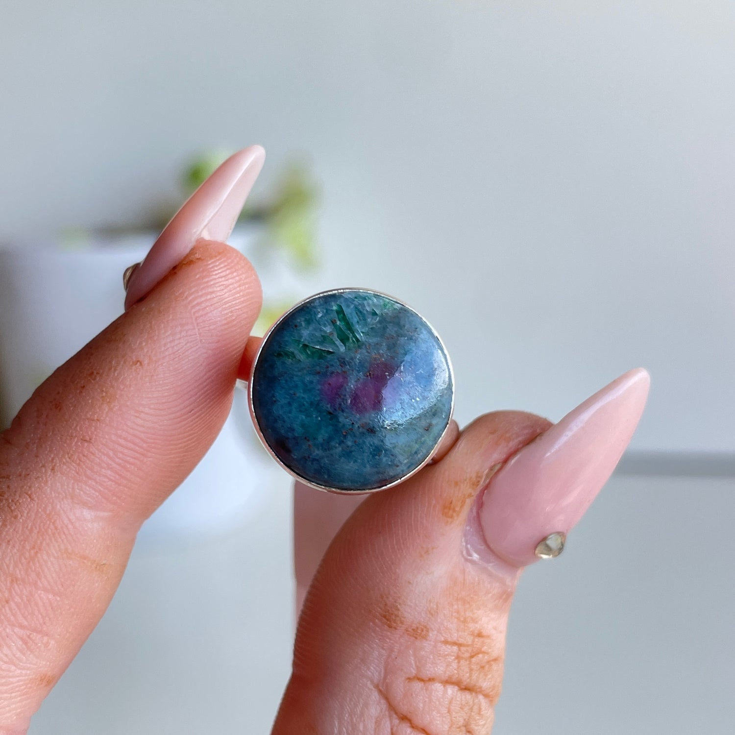 Ruby In Kyanite Round Ring Sz7