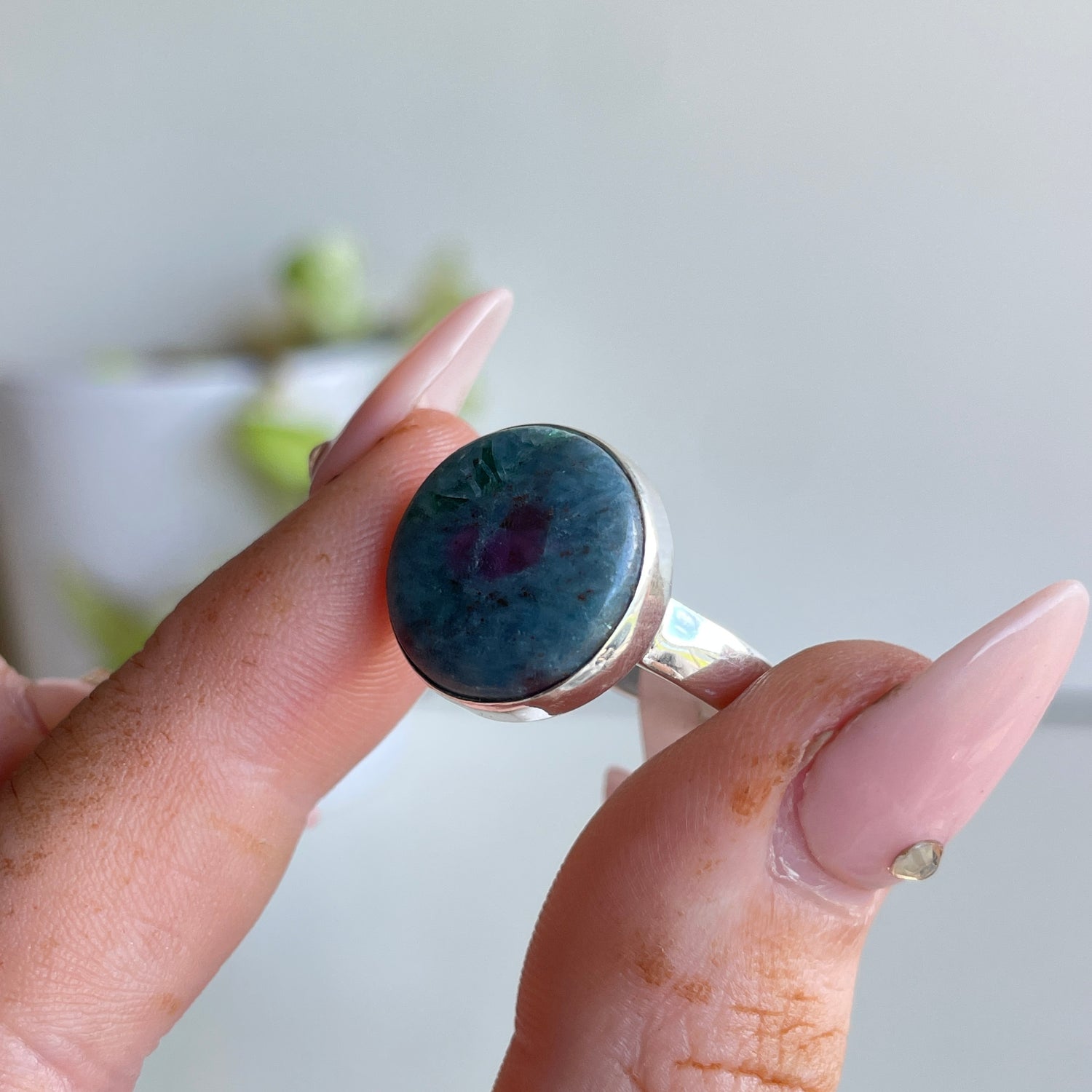 Ruby In Kyanite Round Ring Sz7